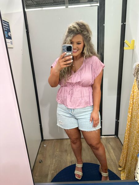 @oldnavy fitting room try on haul! Literally all of these dresses are SO GOOD and everything is 30% off at checkout! Everything is on my LTK linked in bio! ✨🫶🏼

 #midsizefashion #midsizegal #size14 #oldnavy #oldnavyhaul #oldnavystyle #tryonhaul

#LTKSeasonal #LTKfit #LTKcurves