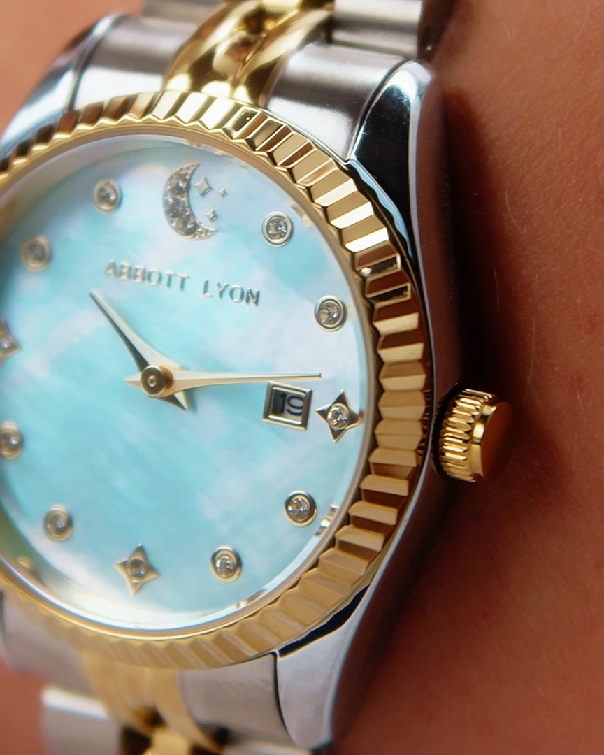 The easiest way to elevate any outfit? A timeless watch. 🤍 These Abbott Lyon watch finds pair perfectly with cozy fall sweaters, office outfits, dresses, denim, and holiday looks. Elegant, minimal, and made for everyday wear no matter the season.

#AbbottLyon #WatchStyle #LuxuryAccessories #FallFashion #HolidayStyle #ThanksgivingOutfit #WinterStyle #ClassicStyle #MinimalFashion #EverydayAccessories #FashionFinds #LTKStyle #StyleInspo #LuxuryLooks 

 #LTKgrwm #LTKSeasonal #LTKU