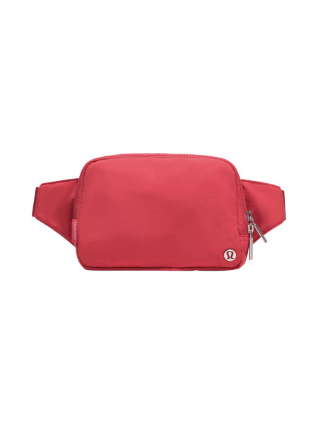 Everywhere Belt Bag Large 2L | Men's Bags,Purses,Wallets | lululemon | Lululemon (US)