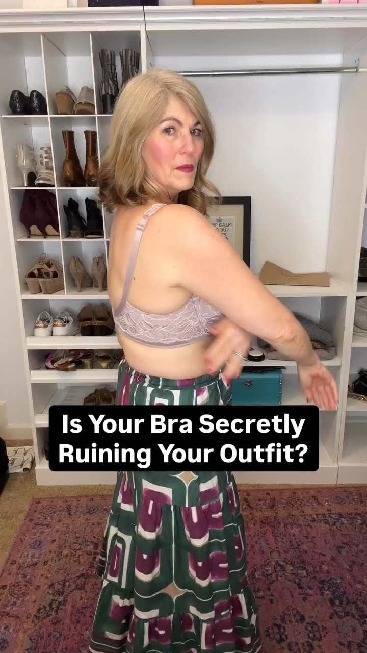 Before you blame your body, check your bra!😬

Comment BRA for links

Top ConfideraClothing.com
Jacket @clarasunwoo