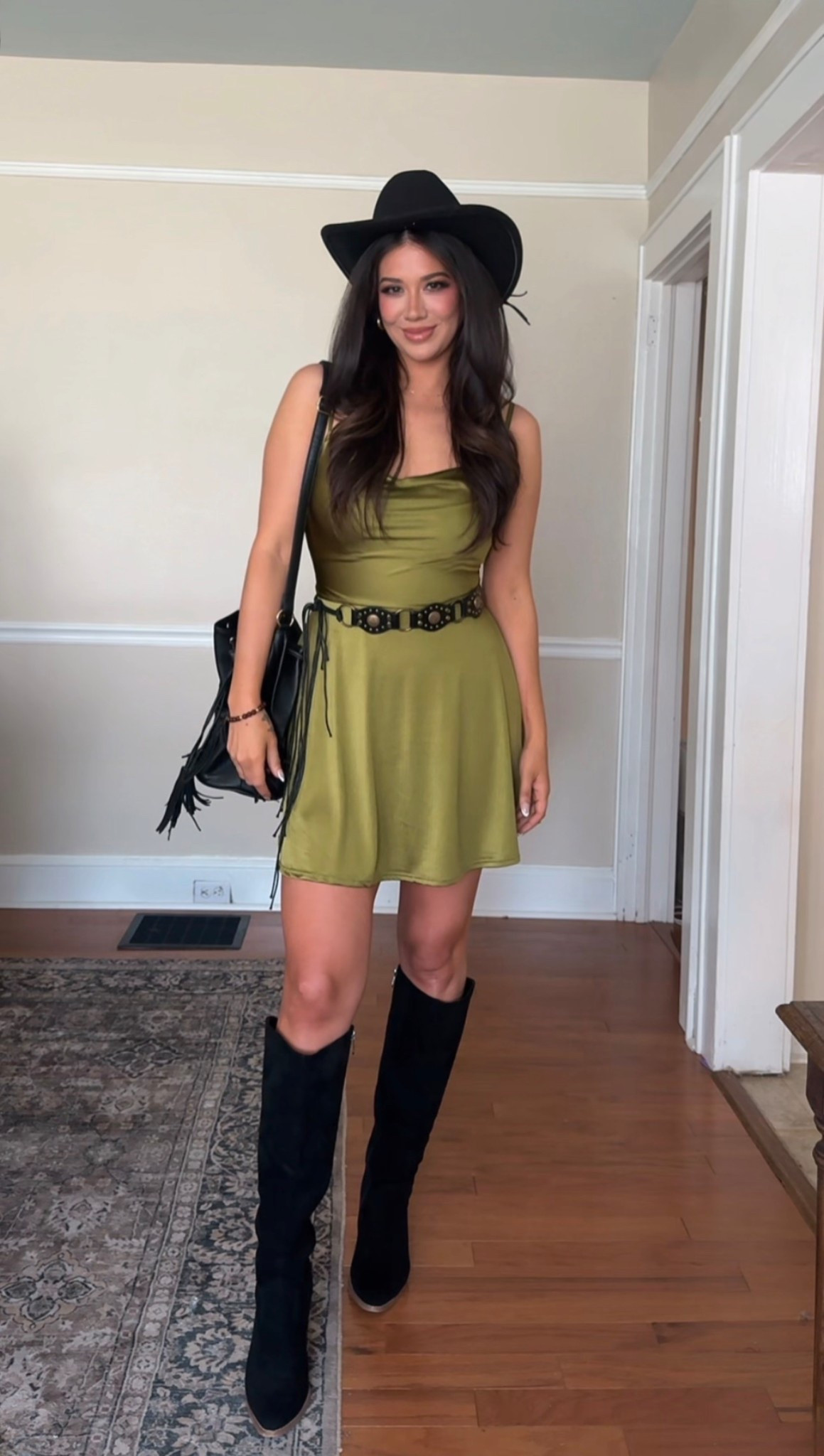 An easy western-inspired look that feels a little elevated. Flattering, effortless, and everything is linked for you. 💚🤠

#LTKootd #LTKTall #LTKMidsize