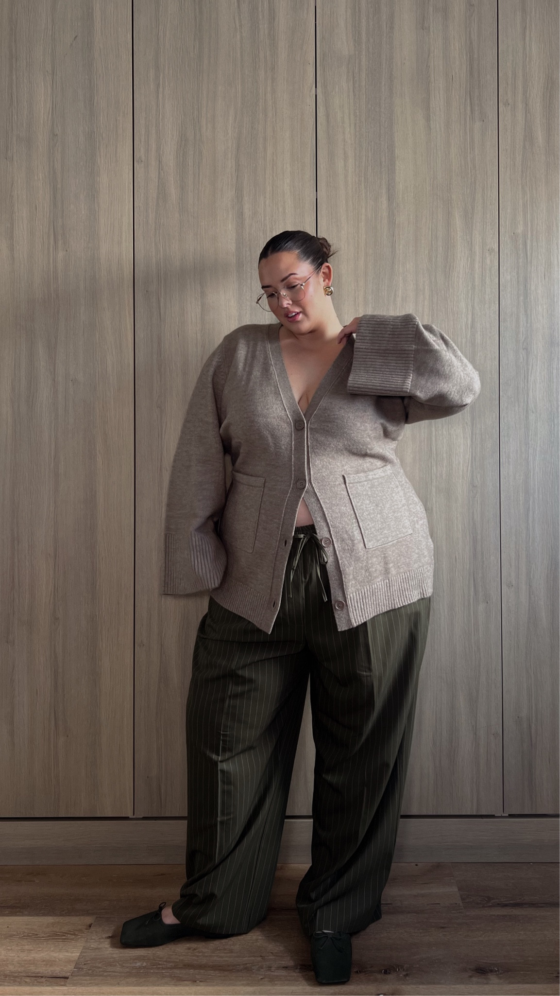 if only getting ready for work was this fun 😭 

Workwear, blazer, trousers, chic outfit, chic style, plus size outfit 

#LTKStyleTip #LTKPlusSize