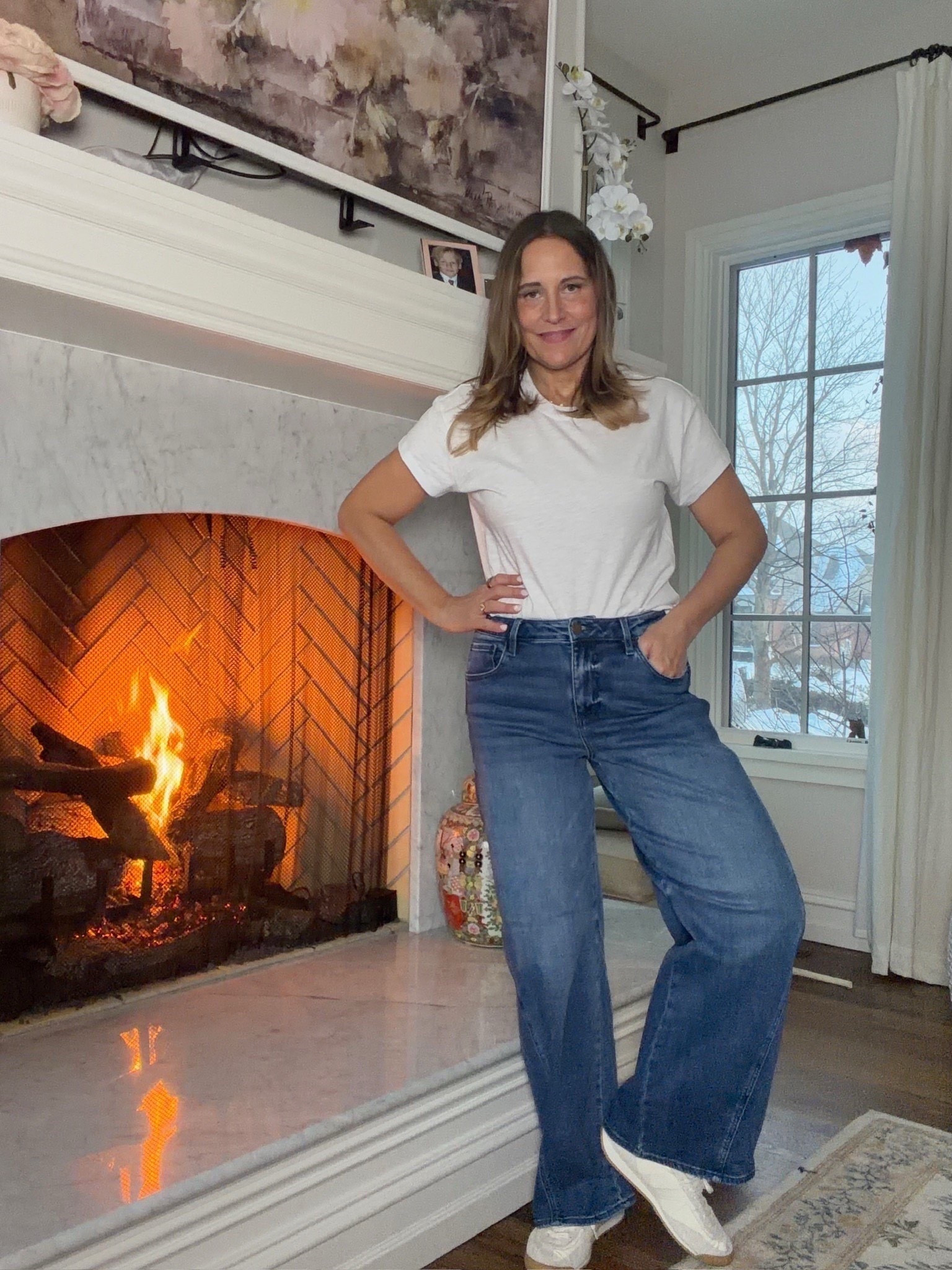 Social threads has dropped some new arrivals that we are loving! These jeans are so comfortable and under $100! We also think this basic white tee is a closet staple that everyone needs. 

#LTKMidsize #LTKSeasonal #LTKOver40