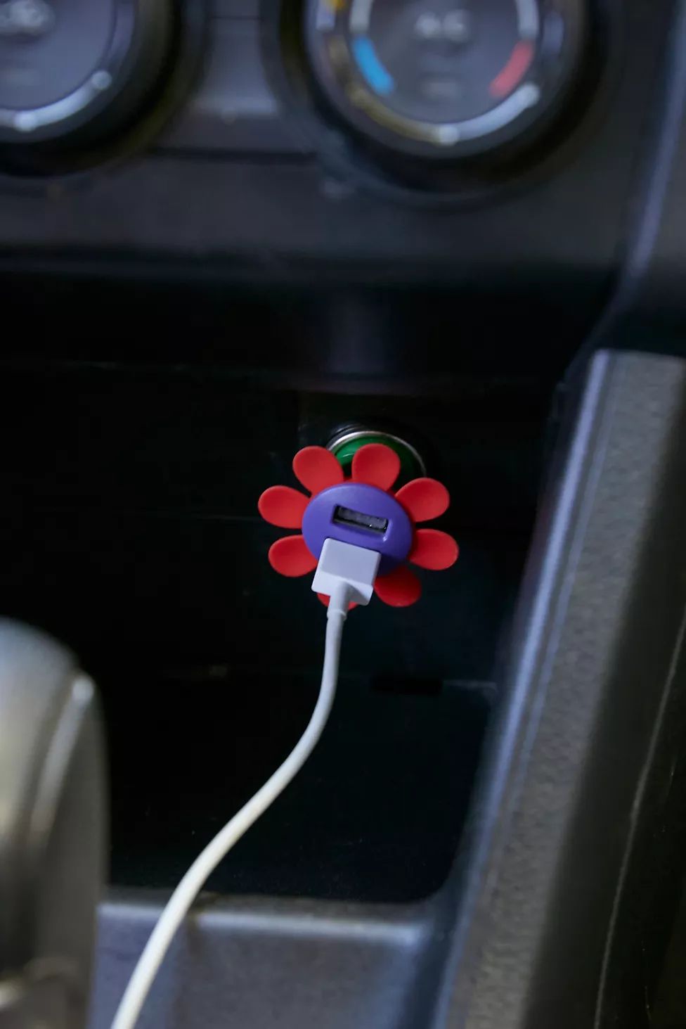 Flower Car Charger | Urban Outfitters (US and RoW)