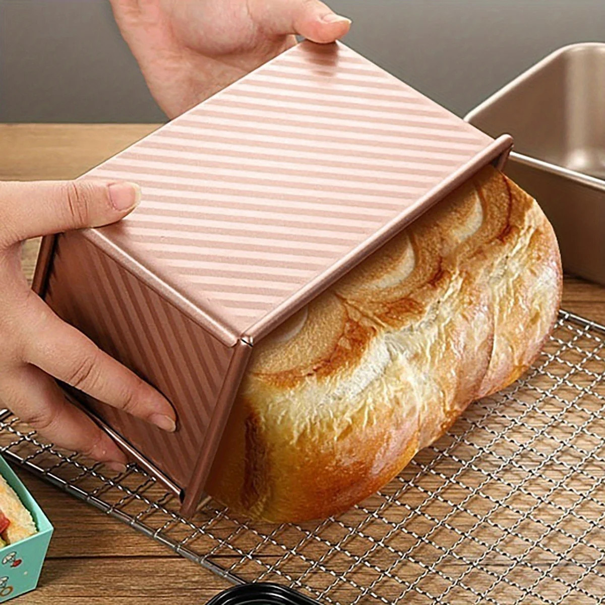 LIMICAR Pullman Loaf Pan With Lid Carbon Loaf Pan & Non-Stick Bread Pan with Box, Gold | Walmart (US)
