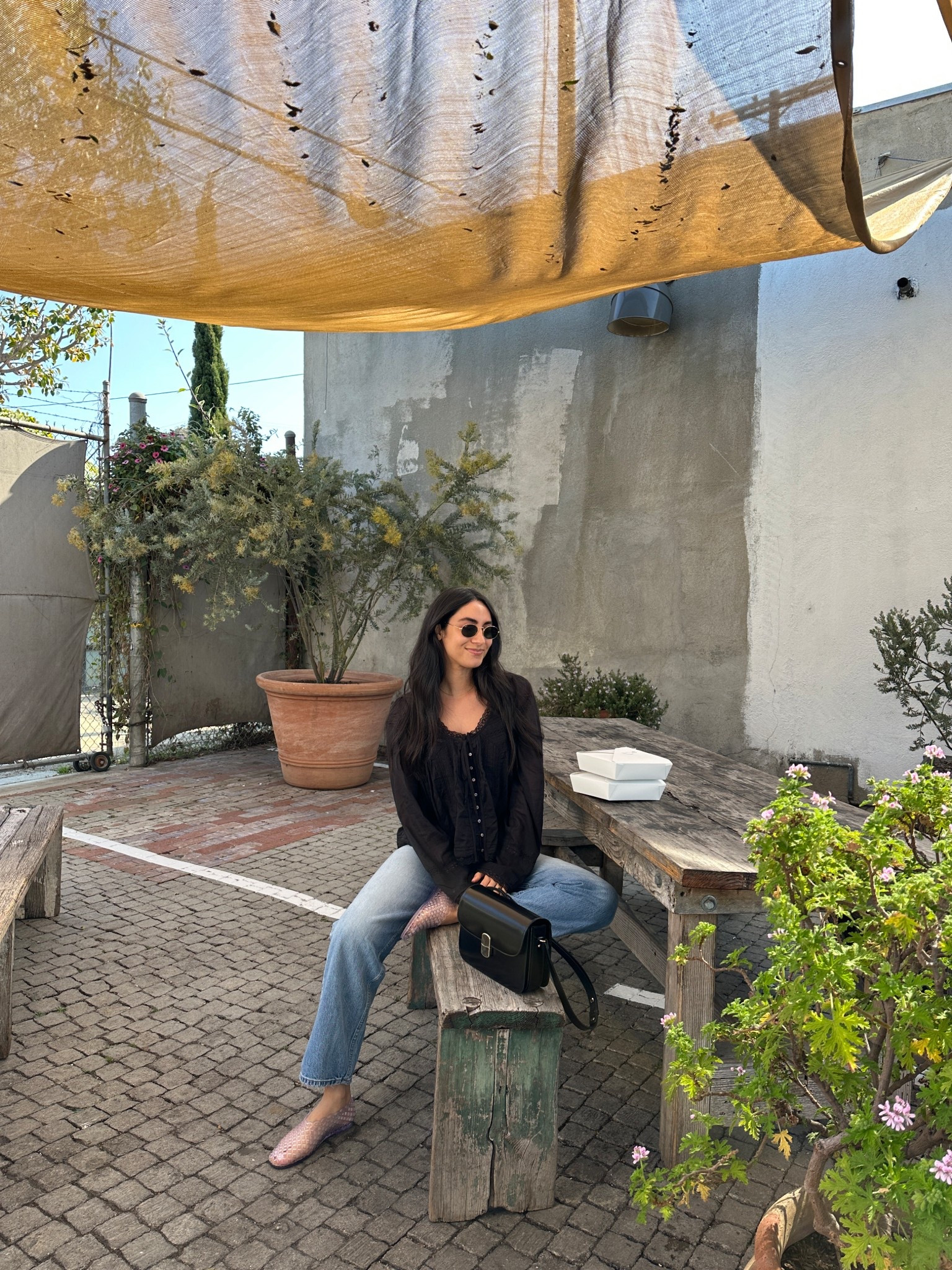Casual brunch outfit; cotton top, blue jeans, and my jelly flats! 🤍✨ 

#LTKShoeCrush #LTKItBag #LTKStyleTip