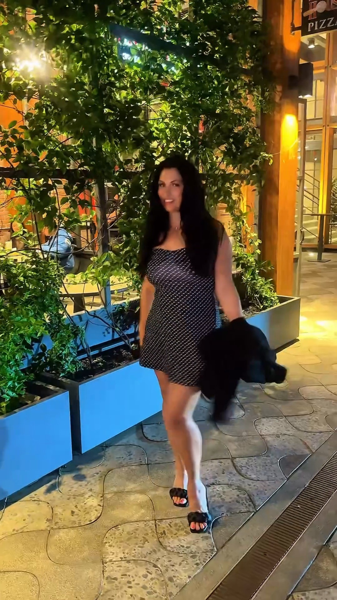 A Polka Dot Mini Dress Is the Perfect Spring Outfit!

Dress this polka dot dress up for dinner with black heels and a black blazer or add white shoes and a white cardigan for a spring brunch. 🤍

#shortdress #marneystidbits #vacationoutfit #springbreakdress #springdresses

#LTKvlog #LTKdayinmylife #LTKootd