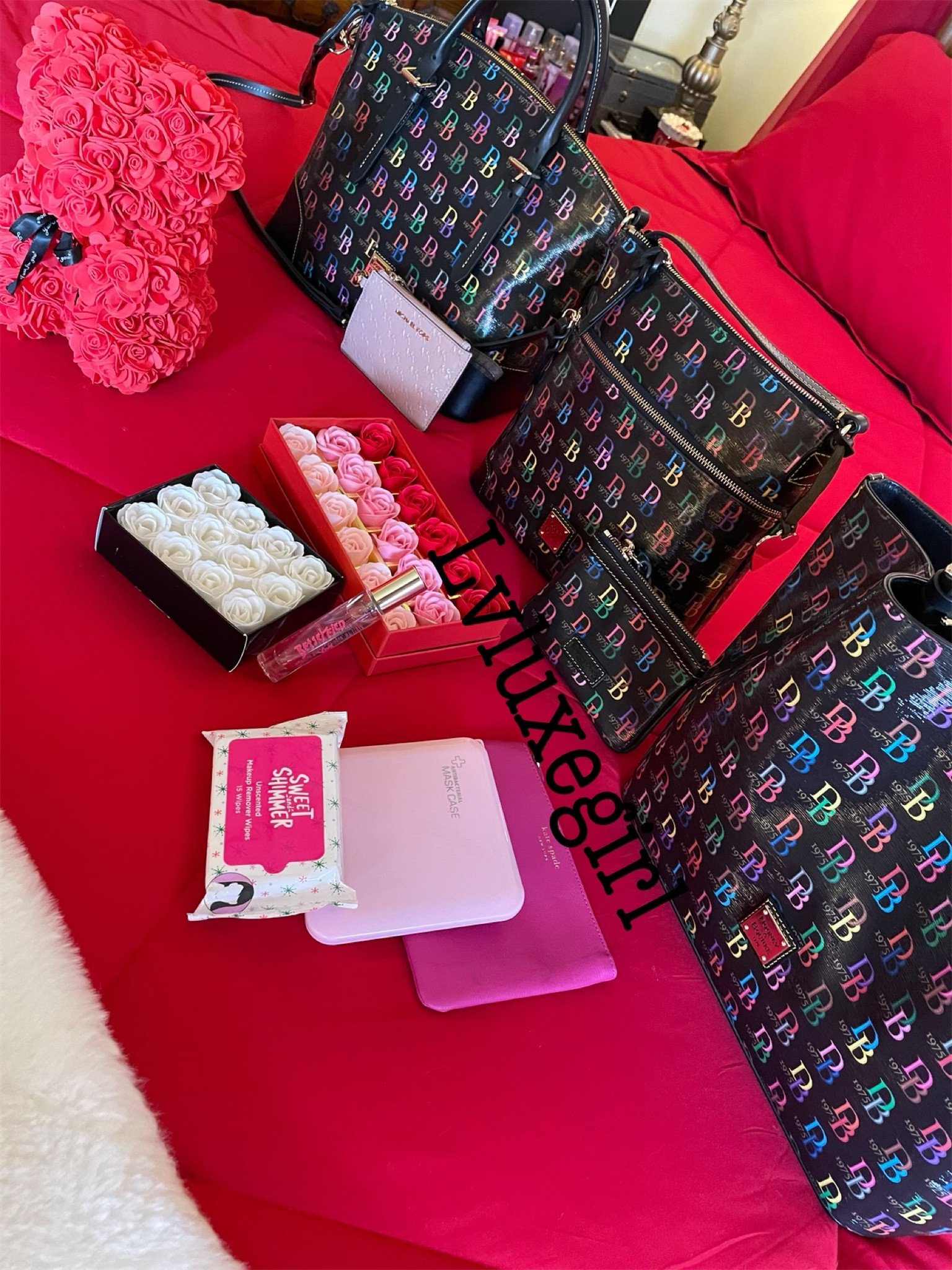 Dooney & Bourke Multi Shiny it DB75 Print bags Dooney & Bourke Flynn Tote Bag shoulder bag Dome Satchel crossbody bag #dooney #dooneyandbourke #dooneybag #lvluxegirl #youtube

#LTKitbag #LTKstyletip #LTKSale