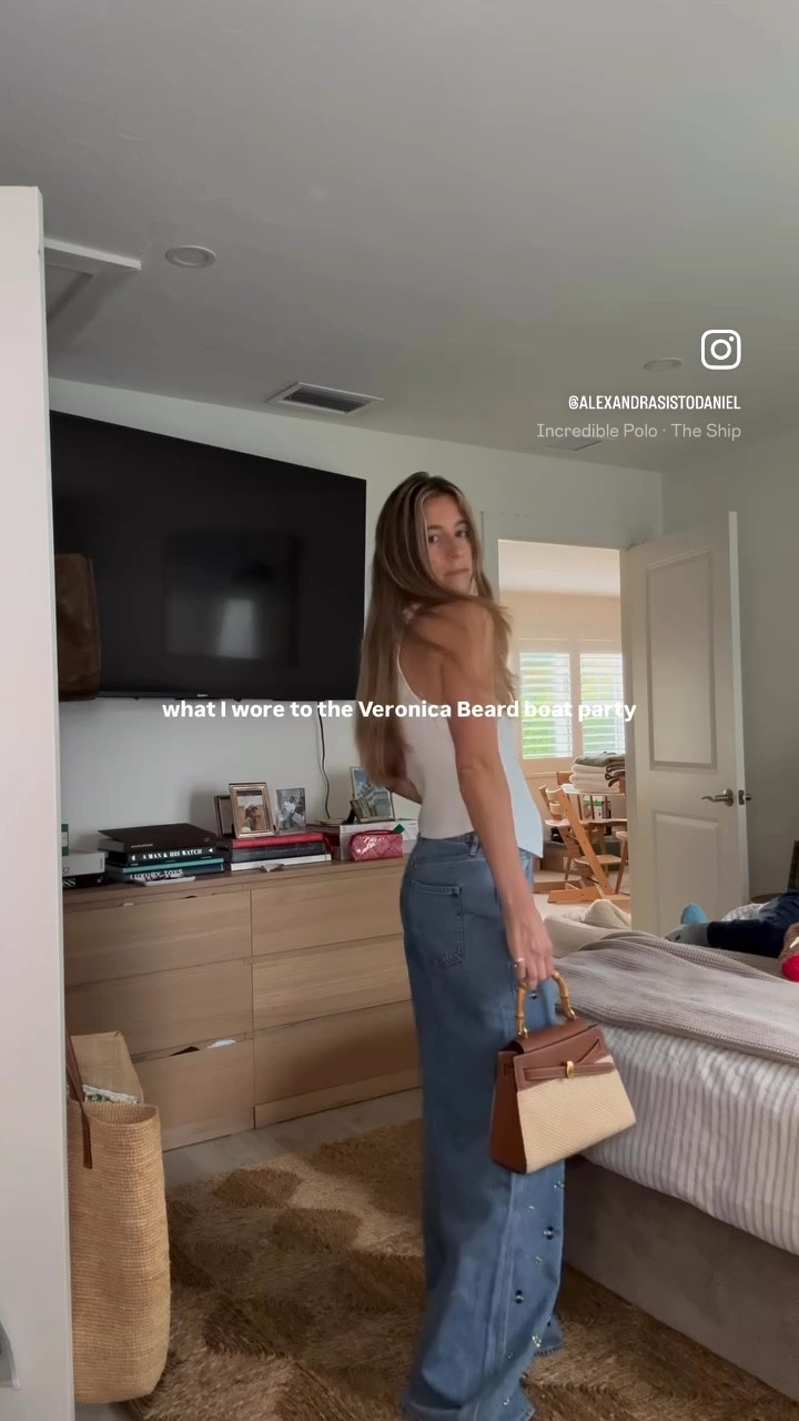 VB 

#LTKootd #LTKgrwm #LTKSeasonal