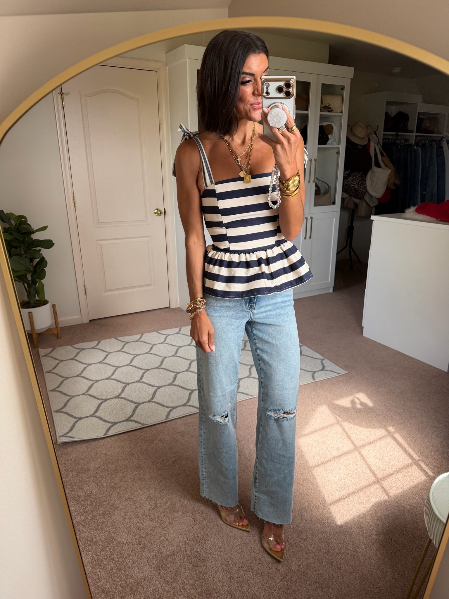 New @VICI  arrivals! Size xs in top (tight in my last, need size small). Size 25 in jeans 
Use code SHANNON35 to save

#LTKSeasonal #LTKmomlife #LTKootd