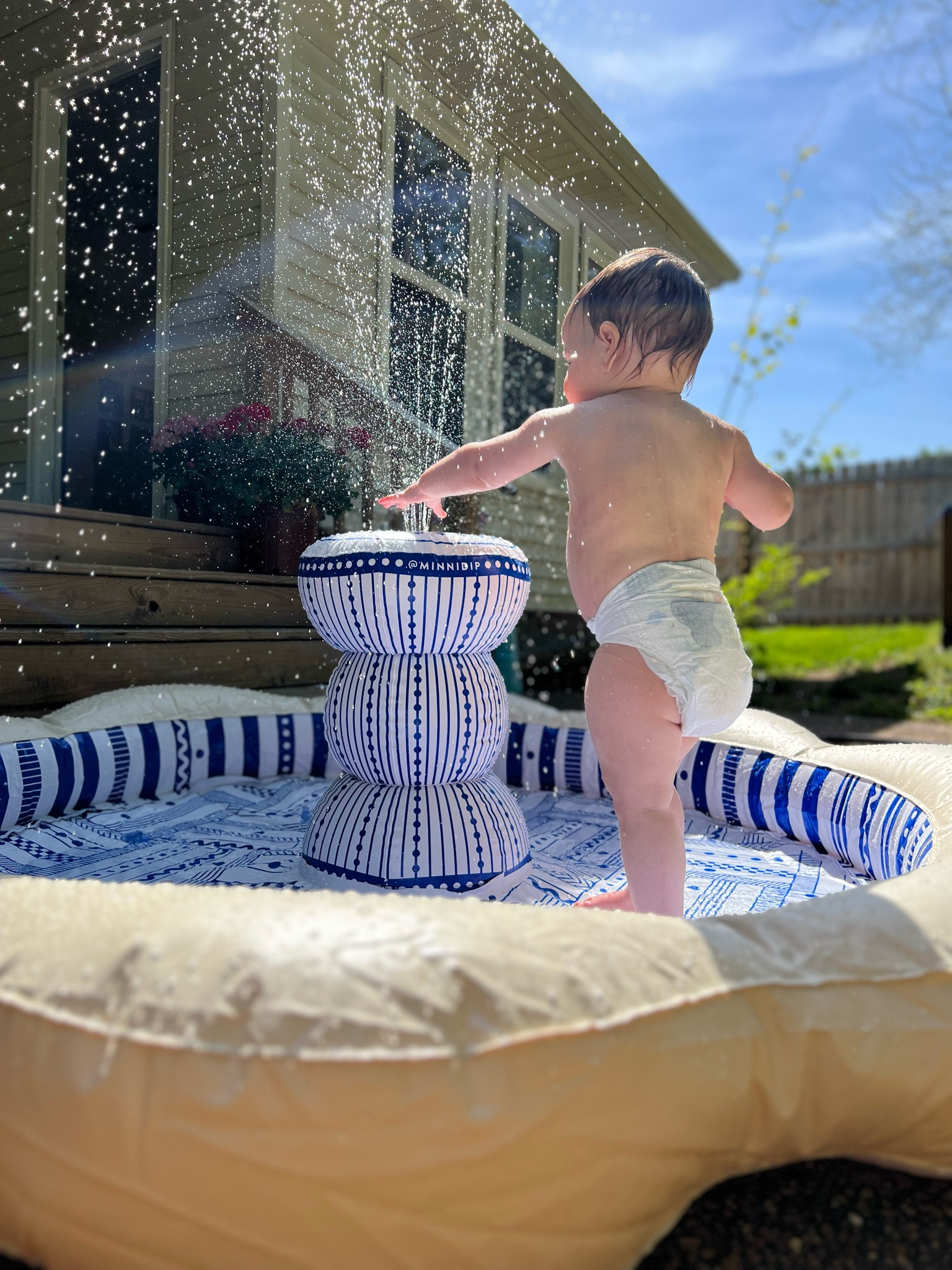 Inflatable pool // target toys // backyard pool // minnidip 



#LTKSeasonal #LTKFind #LTKunder50