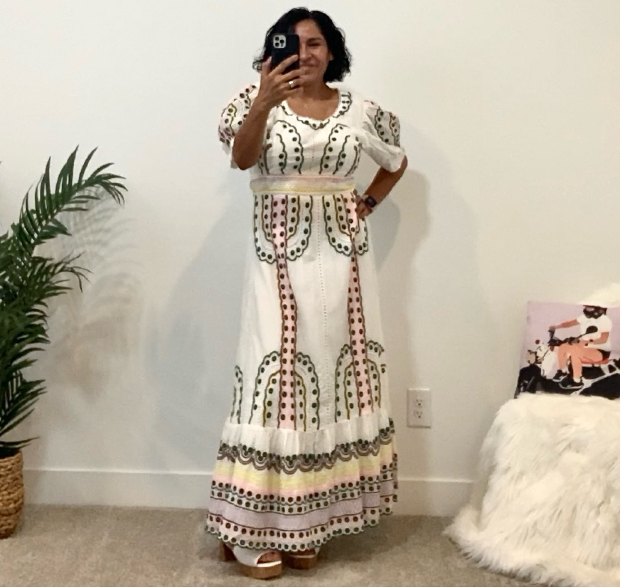 #EmbroideredDress #BoHo #MidiDress #WhiteFloralDress #Tropical #Vacation #Resort #Vacay #Cruise #WhiteSandals #WhiteSlippers #WhiteMules #WhiteCorkShoes #CorkSandals