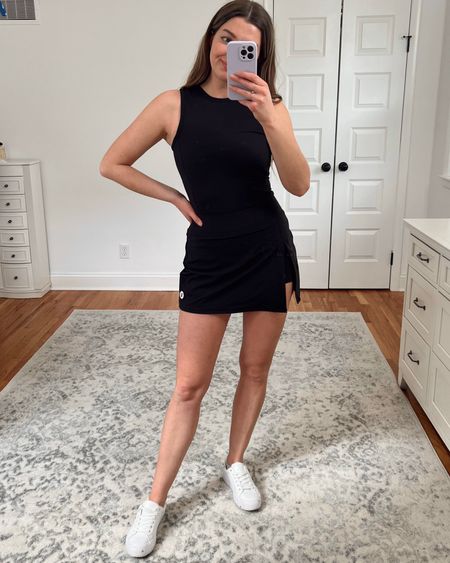 Vuori workout dress! My favorite workout brand!! Their items are always high quality, however, I did not like the white version of this dress. Unfortunately, it just didn’t look as good as the black, so I am returning that one. The black I am keeping though 😍😍

#LTKfit