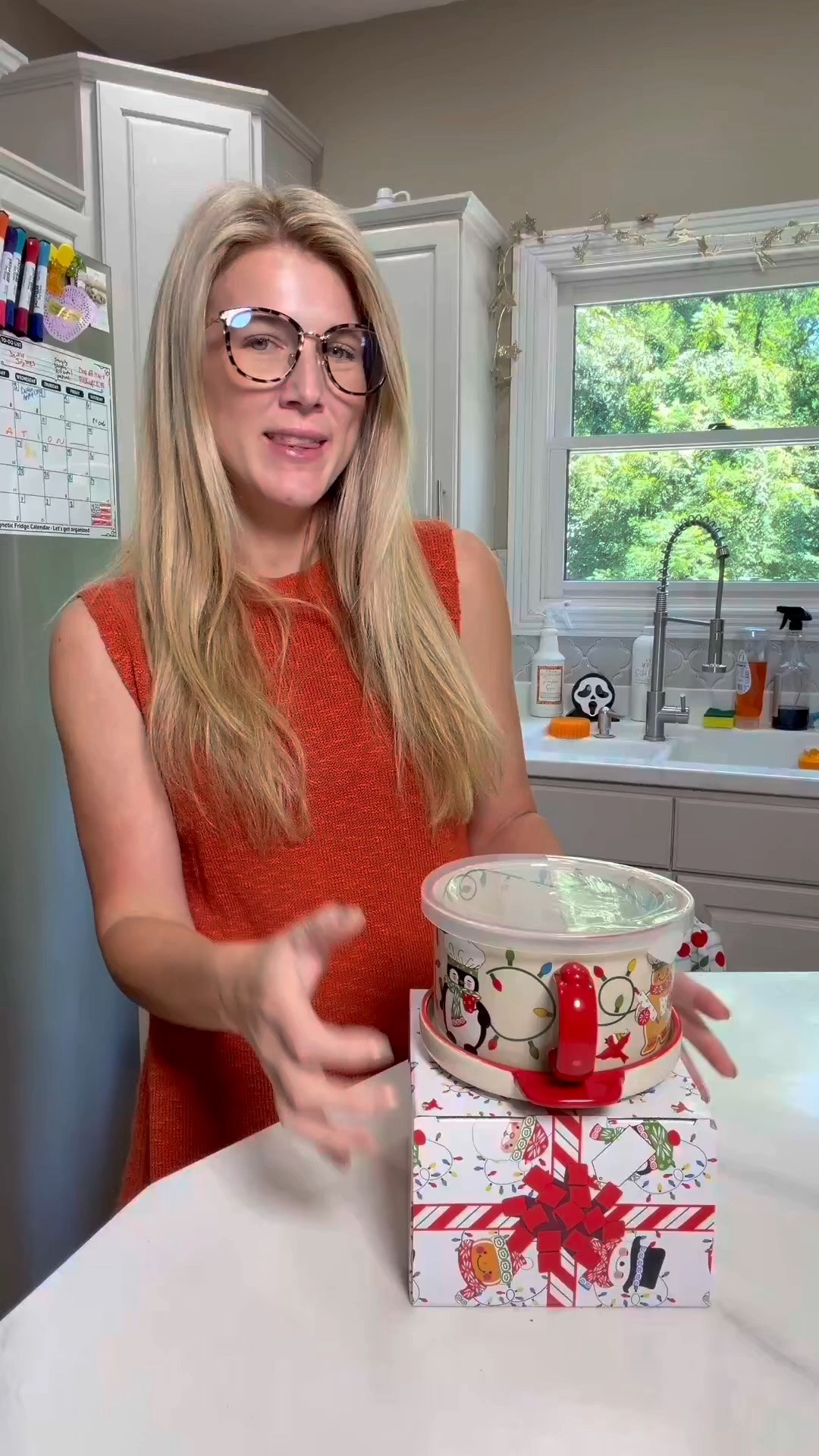 🎄 The Christmas mug that’s doing more than holding coffee. ❤️

Use it for soup, hot cocoa, oatmeal, holiday treats, or even as a gift filled with goodies.

#christmasmug #christmaskitchen #holidayhome #cozychristmas #christmasfinds #ltkhome

#LTKSeasonal #LTKHome #LTKSaleAlert