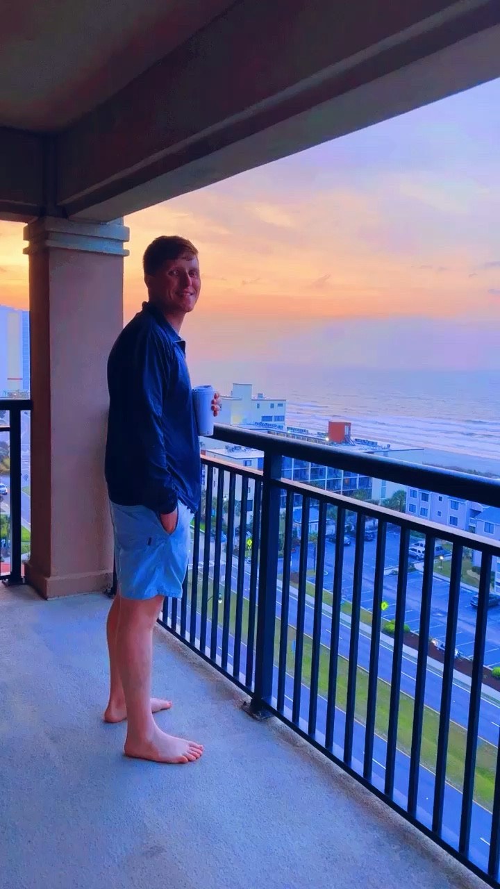 coffee ☕️ , donuts 🍩 & a gorgeous morning sunrise 🌅  for the BIRTHDAY BOY 🎉 - and the baby is still sleepin’ in! 👼🏼😴 thankful for some time celebrating you and 29 years of life this morning, babe! 😘 WE LOVE YOU! 🫶🏽

#LTKSeasonal #LTKfamily