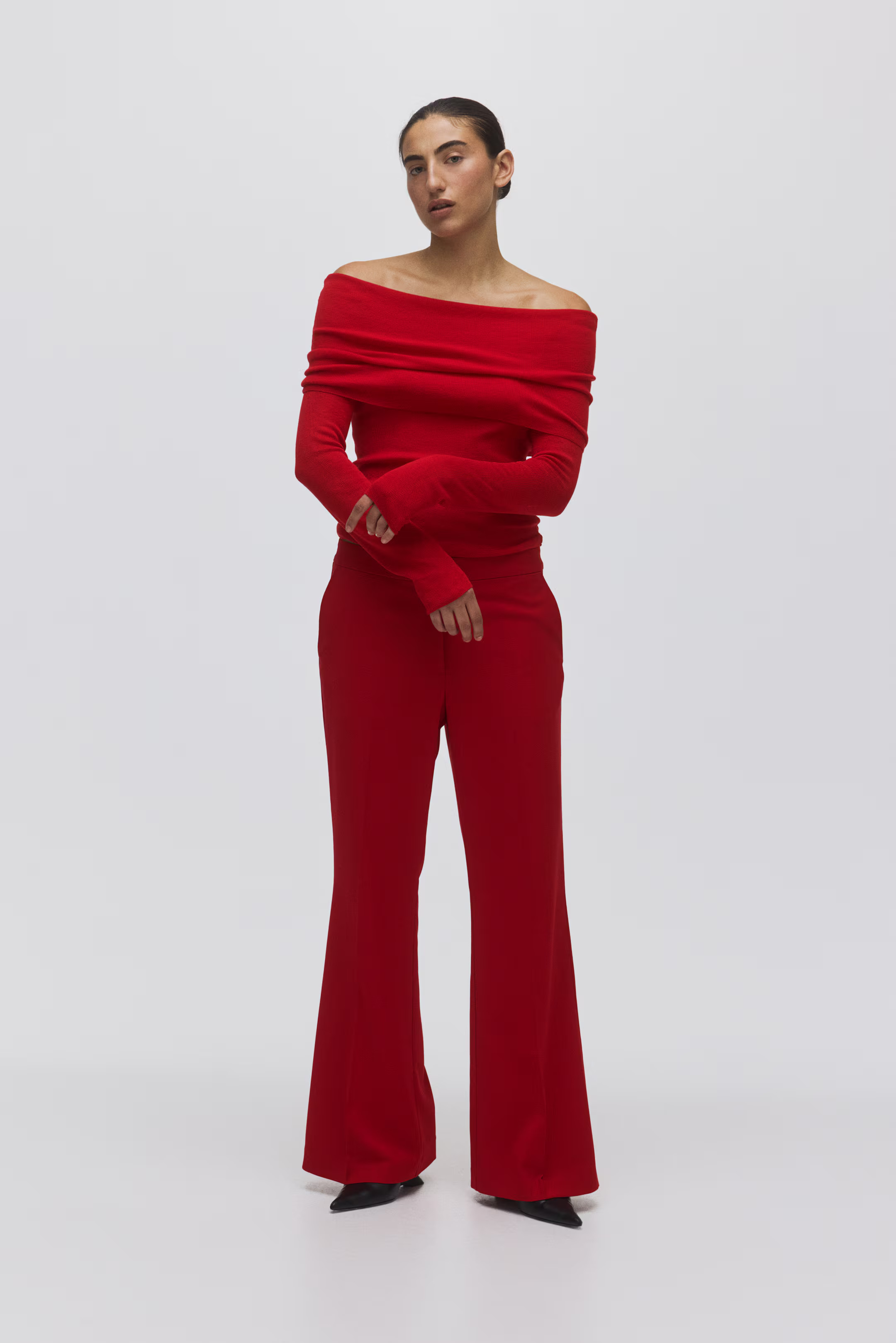 Flared tailored trousers | H&M (UK, MY, IN, SG, PH, TW, HK)
