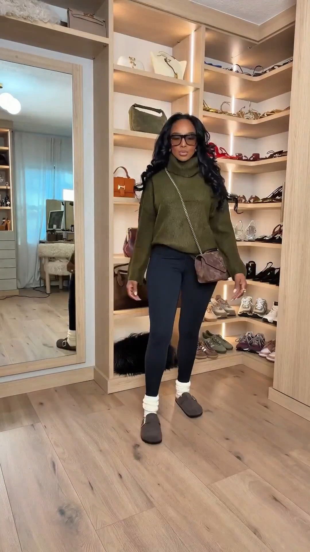 Cost-per-wear kind of outfit — this is one of those everyday looks you’ll reach for on repeat. A cozy oversized knit paired with sleek leggings creates an effortless base, and the neutral accessories make it easy to style multiple ways so the cost per wear keeps dropping.

Relaxed, polished, and comfortable without sacrificing style, this look is perfect for real life while still feeling put-together.

Perfect for:
• School drop-offs  
• Errands & coffee runs  
• Casual winter days  
• Off-duty weekends  

📏 Sizing:
Sweater: Small  
Leggings: Small  
Shoes: True to size  
Bag: One size  

Measurements: 5’4” · 138 lbs · 34D · 27” waist · 40” hips  

Save this post to recreate later — this is a long-term wardrobe staple that works all season and styles endlessly.

Cozy neutral outfits, elevated leggings looks, everyday winter layers, effortless casual style, chic off-duty outfits, capsule wardrobe basics.

Follow me on Instagram and YouTube @kirasfashionfinds

#LTKootd #LTKgrwm