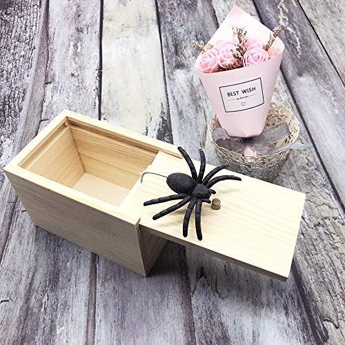 dé DE Spider Prank Scare Box，Wooden Surprise Box，Handmade Fun Practical Surprise Joke Boxes | Amazon (US)