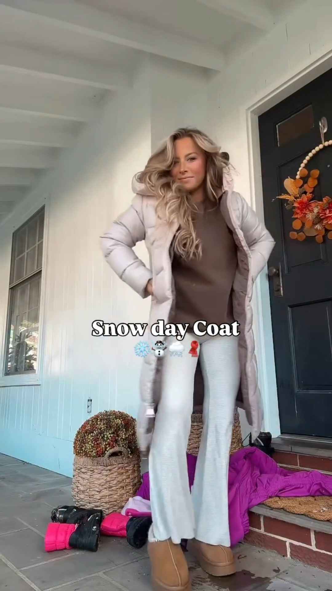 What’s better than the fun (& chaos) of a snow day!?❄️ 
just say SNOW and I’ll send you this jacket from last year!! It’s so good for all the cold days coming!!
#amazonfashion #momfashion #momswithstyle #winterwear #outerwear #comfystyle #momoutfit