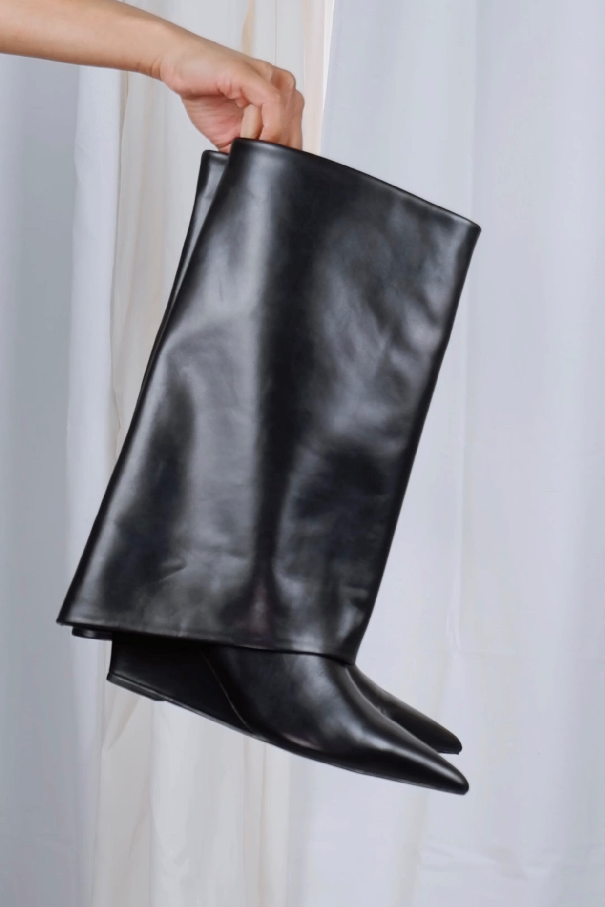 NAKEDVICE KNEE HIGH NANCY BOOT

these boots were made tor walking...

#LTKshoecrush #LTKaustralia #LTKSeasonal