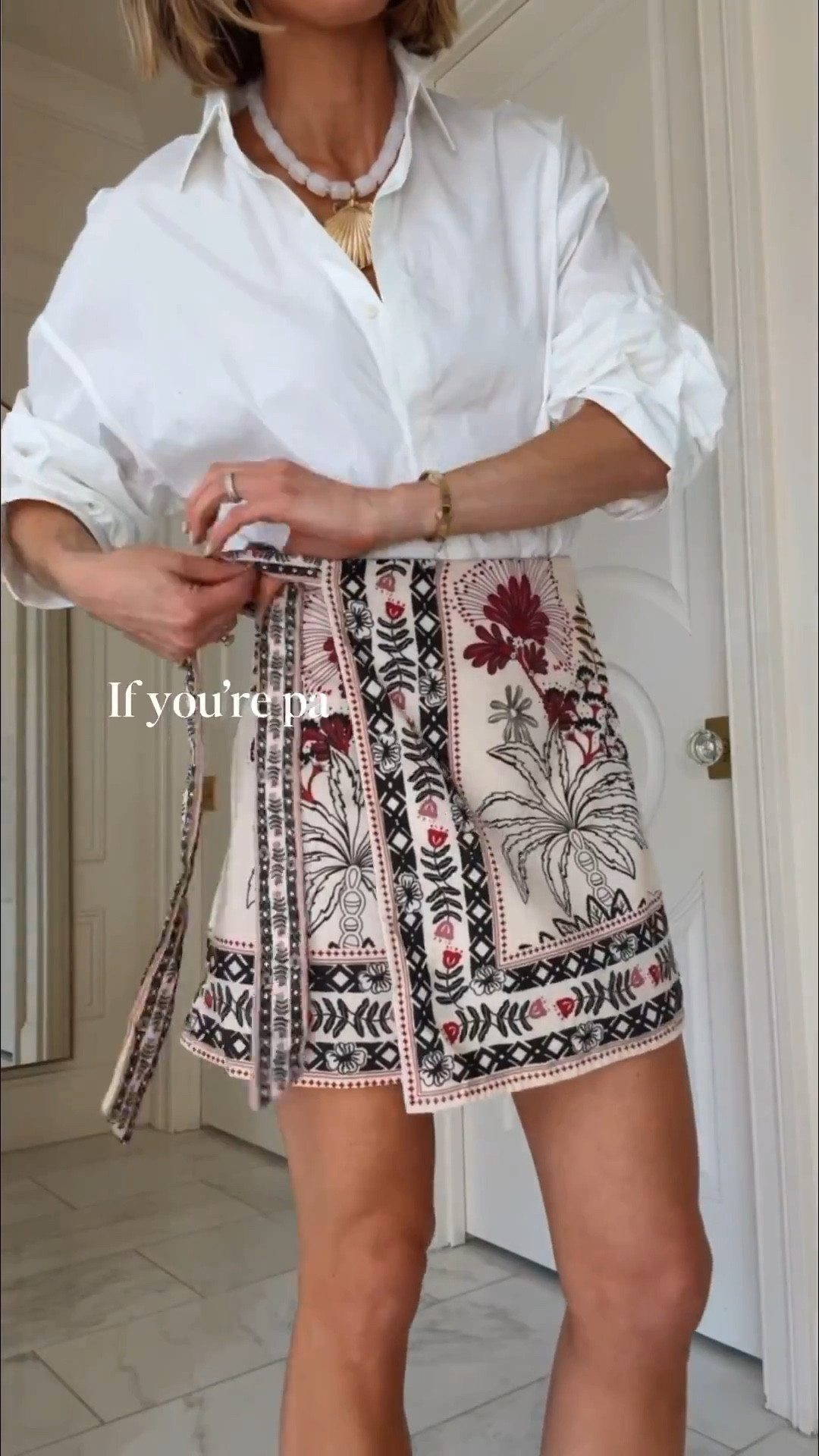 Beach vacation, resort wear, spring break outfits, style over 40