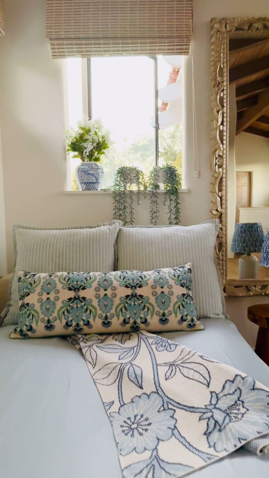 Bedroom Refresh! 🩵

I’ve linked the softest, most luxurious, beautiful bedding.

From luxury cotton duvet covers to soft and luxurious sheets, pillows, and blankets, adding an element of luxury to my bedroom refresh.

The bedding products are made from the finest natural materials like cotton and silk.

• Soft & Breathable bedding 
• Ultra-soft, smooth, and gentle on your skin
• Perfect for a luxurious, breathable experience

#duvetcover #bedding #marneystidbits

#LTKHome #LTKgrwm #LTKvlog