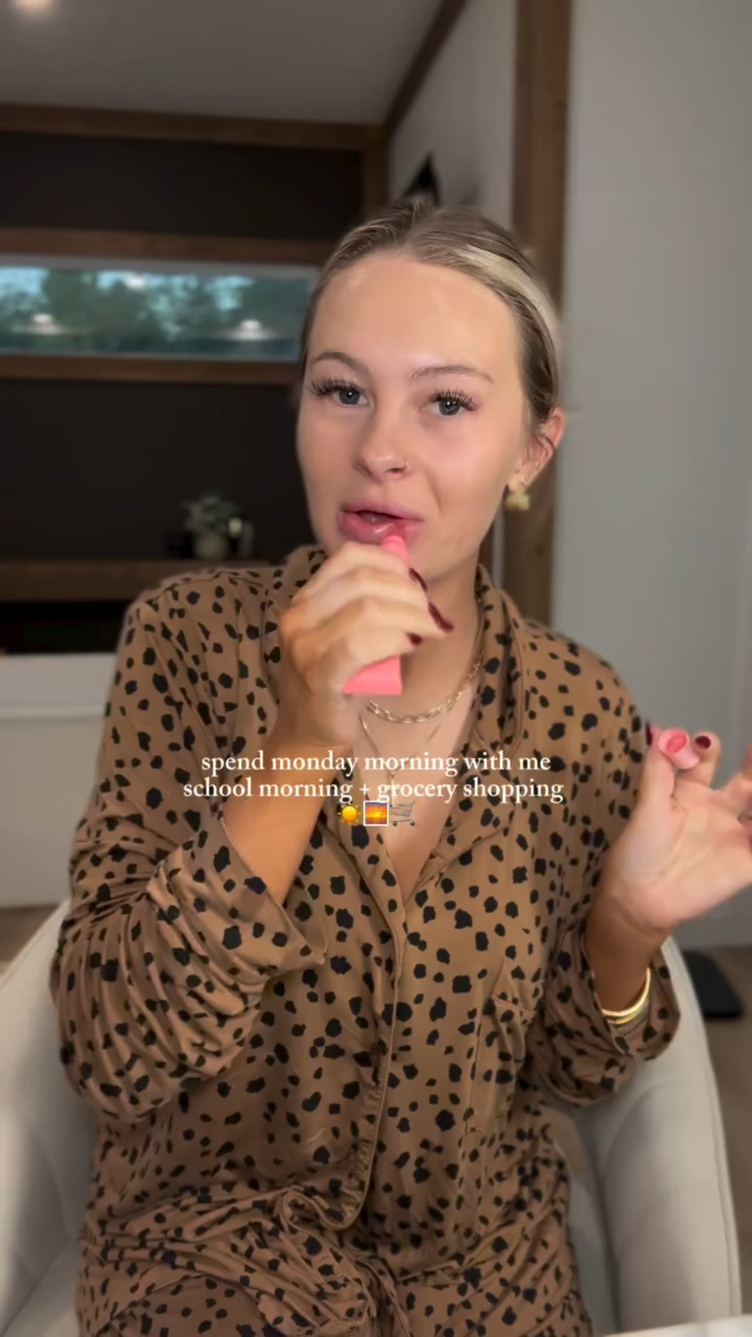 Cry baby Kylie coming at ya on this Monday morning 🫣😩 #ditl #morningvlog #grwm #earlymorning