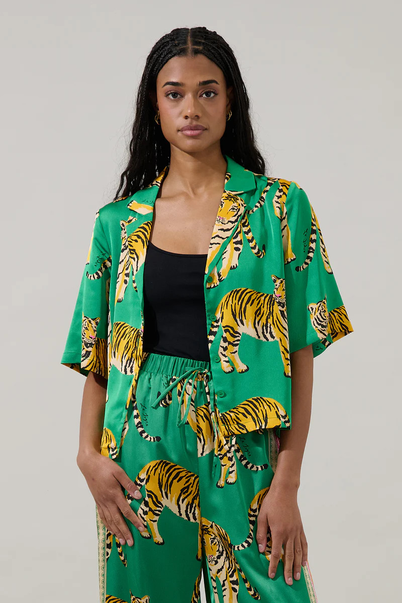 Violda Button Down Top Tiger | Sugarlips