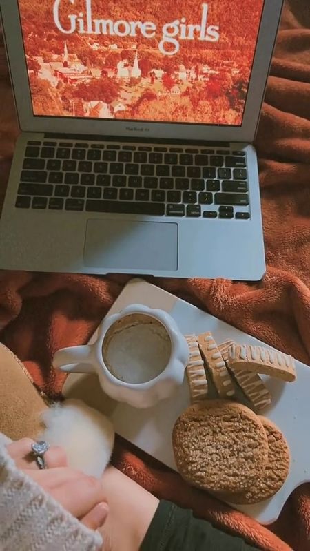 Fall vibes every morning with my cup of coffee, some Trader Joe’s biscuits and Gilmore Girls 

#LTKhome #LTKSeasonal #LTKHoliday