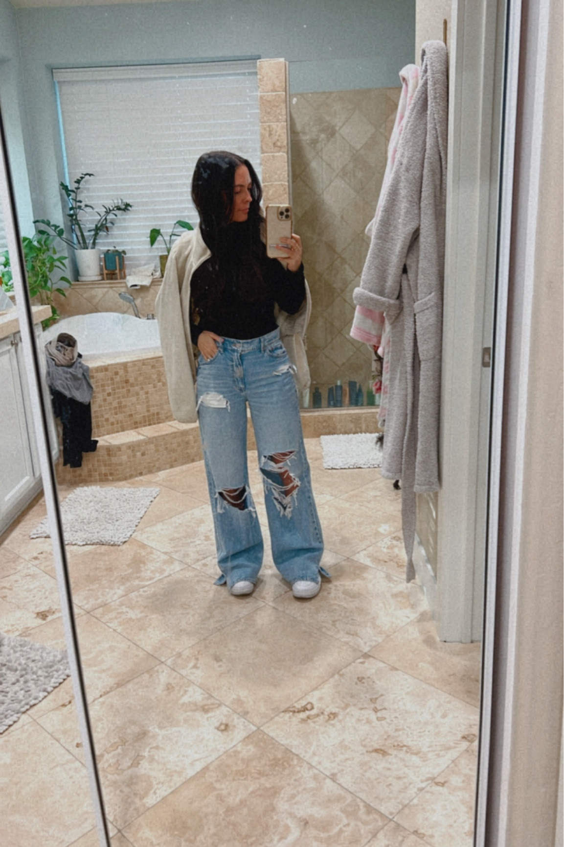 New baggy jeans obsession. These are the regular fit, not the stretchy! 

#LTKover40 #LTKMostLoved #LTKfindsunder100