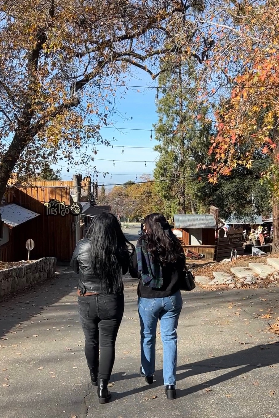 Winter walks with a best friend >>>>

#LTKfindsunder100 #LTKfindsunder50 #LTKHoliday