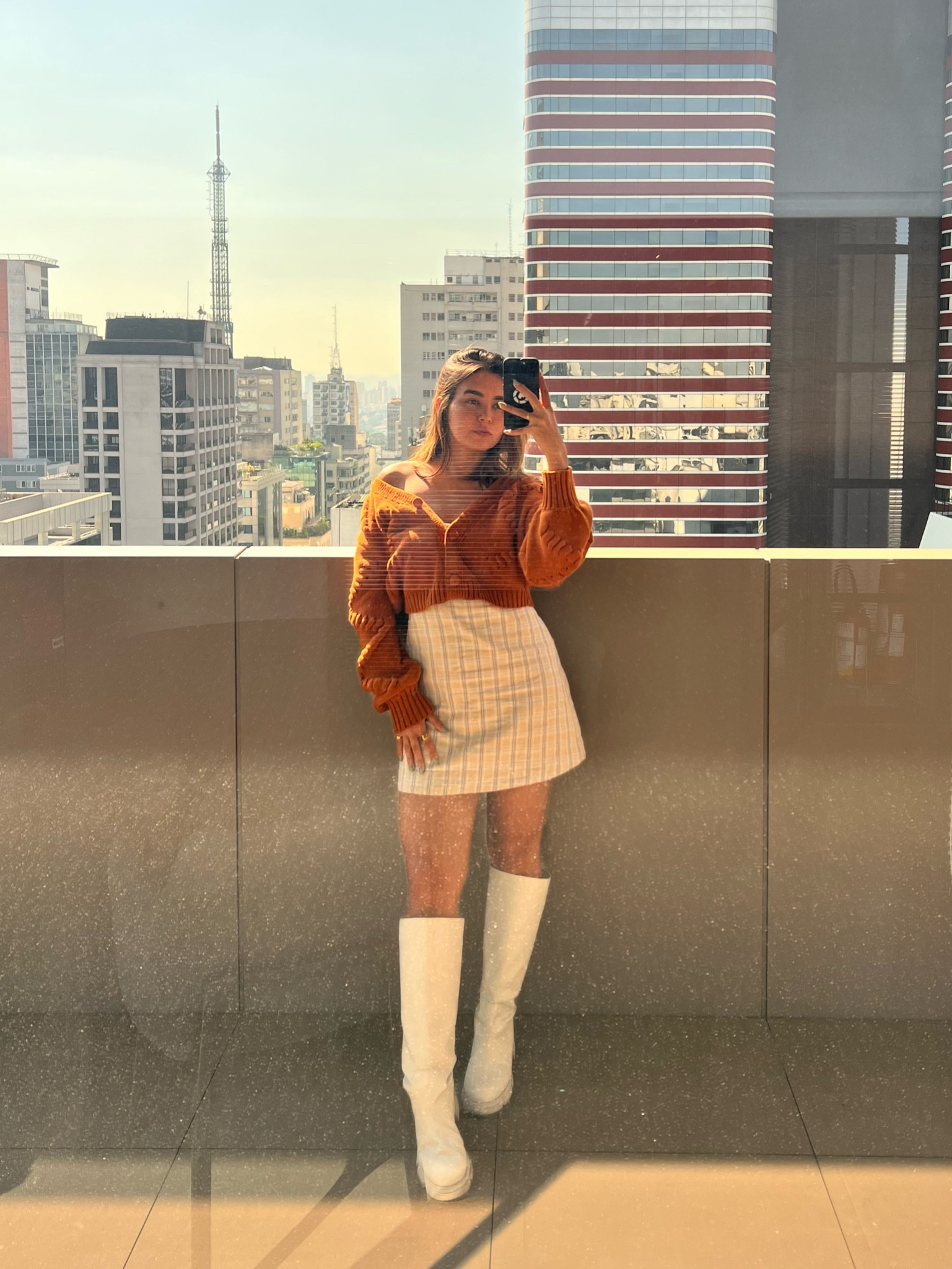 apaixonada nesse cardigan cropped 🧡 #fitcheck

#LTKwinter #LTKbrasil #LTKmodest