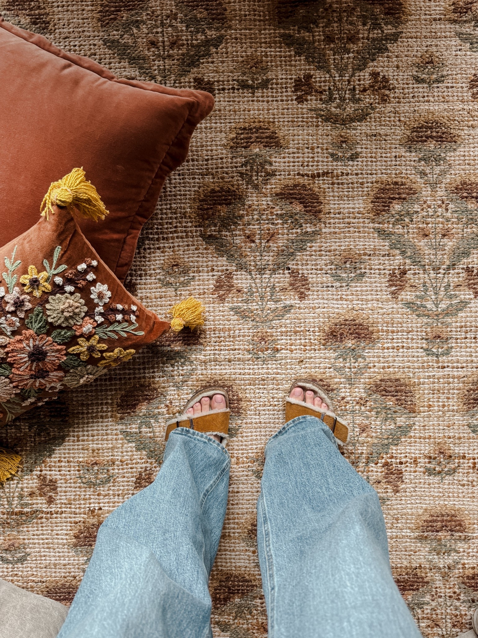 New Chris loves Julia Rue rug 

#LTKHome #LTKCyberWeek #LTKSaleAlert