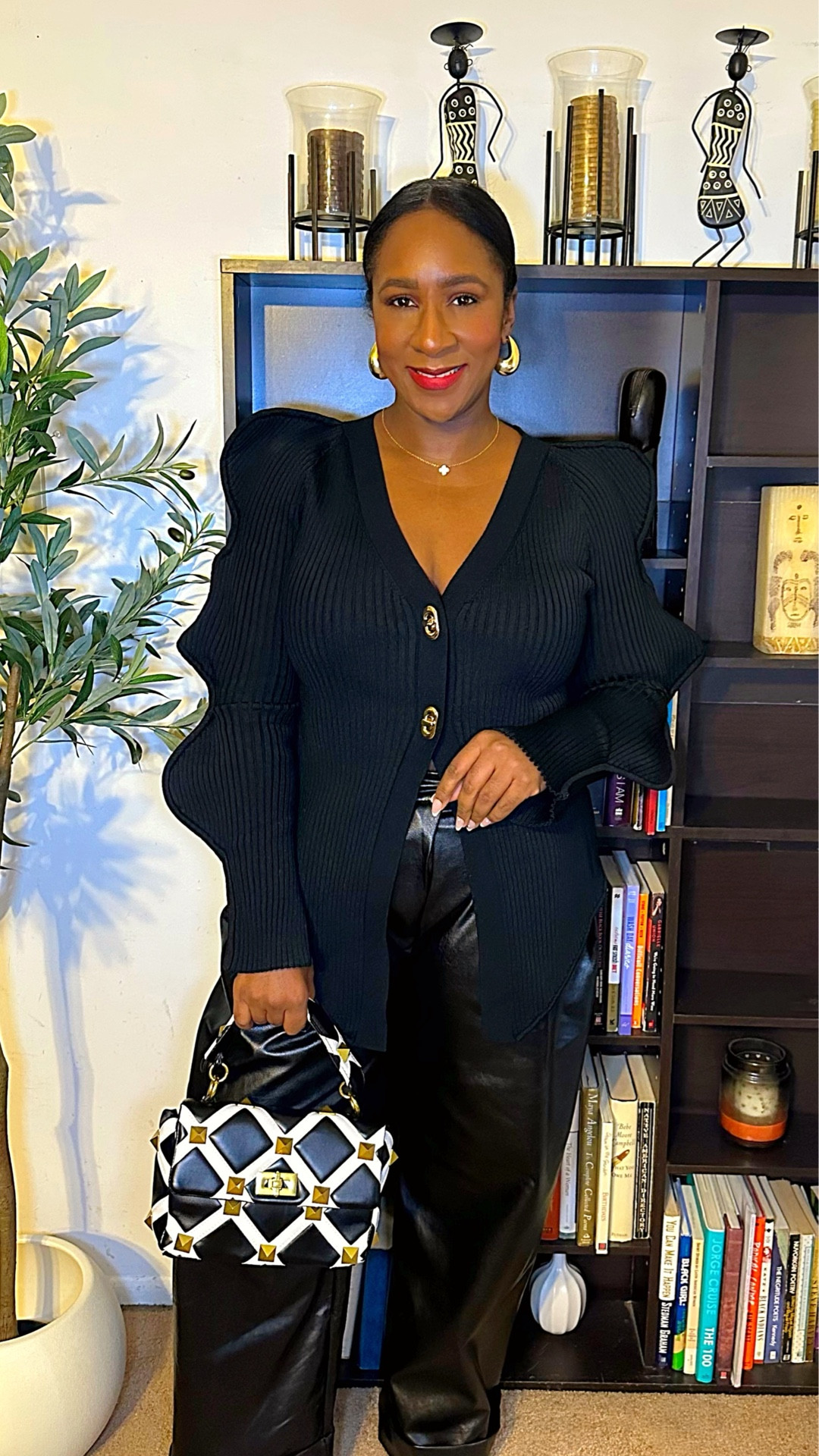 Some Outfit Formulas Always Eat…
A Sweater & Leather Pants Is One Of Them ❤️ #FallOOTDInspo #AffordableFashionFinds  #SweaterWeather #BlackOnBlack #ElevatedBasics

#LTKMidsize #LTKFindsUnder50 #LTKootd