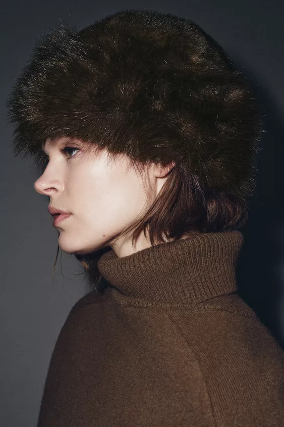 FAUX FUR CUFFED HAT | Zara US