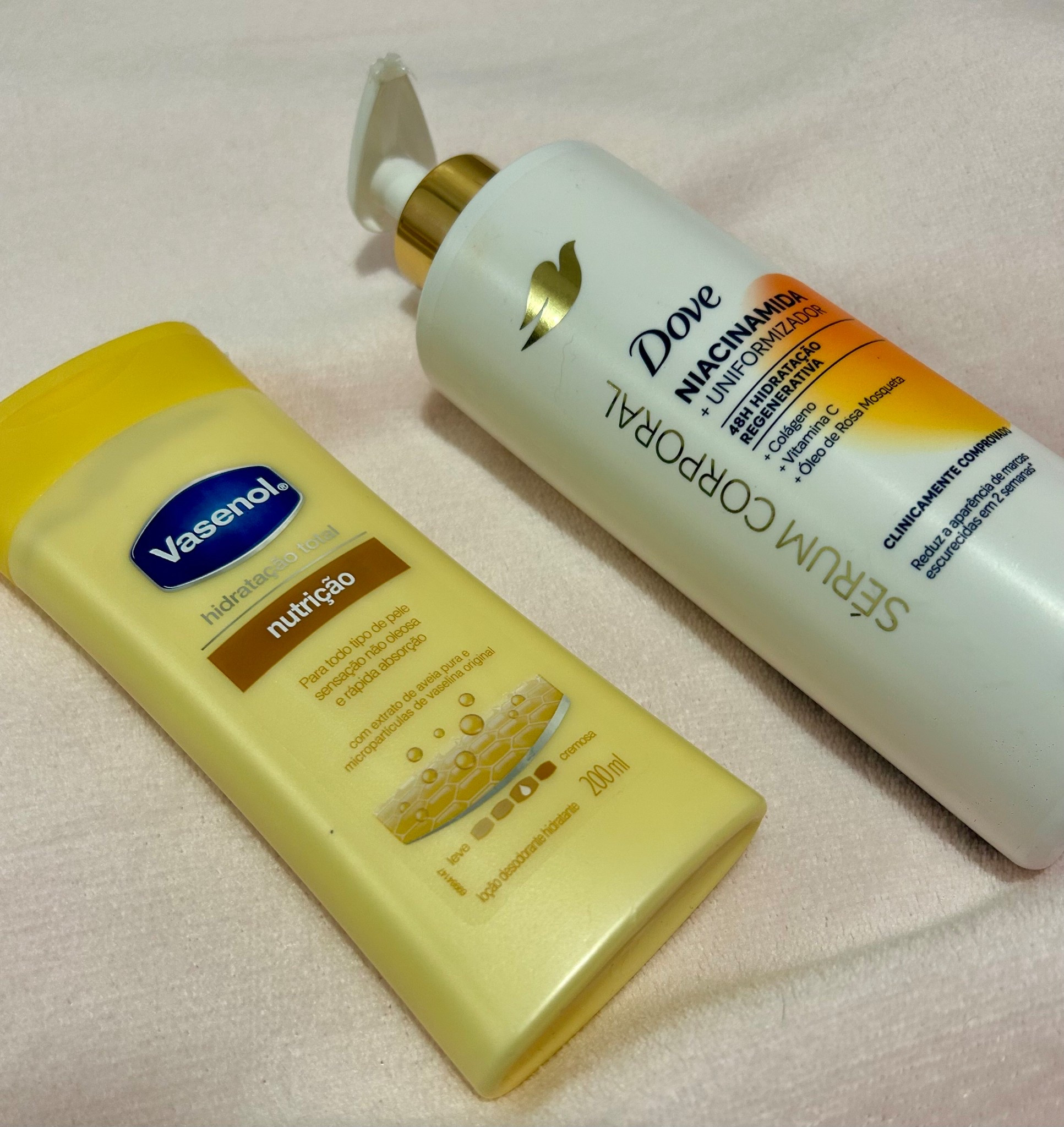 Compras de farmácia que valem a pena! Esse Uniformizador da Dove tenho usado também nas axilas e é incrível como elas estão clarinhas. Vale a pena testar!