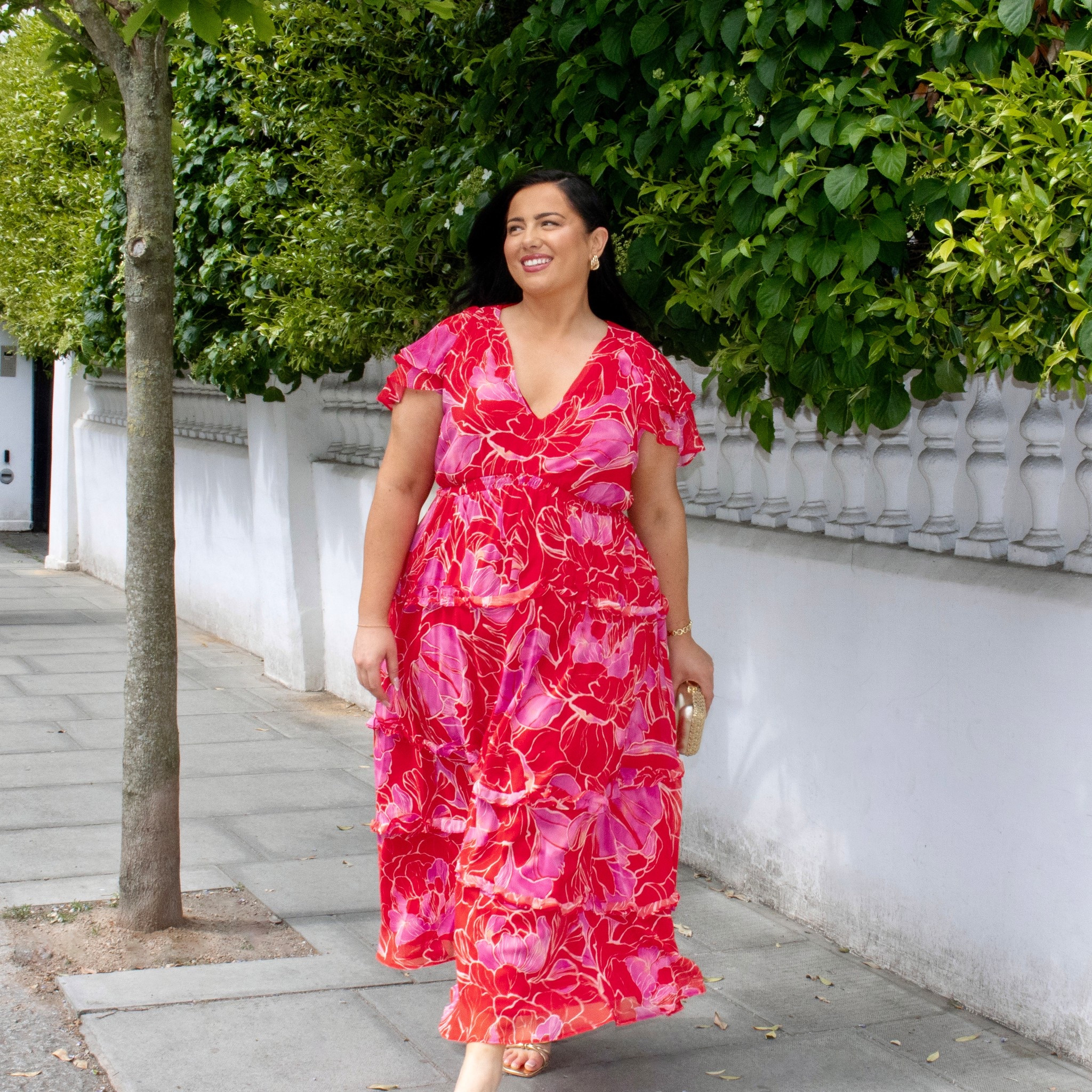 Perfect Maxi Dress for wedding season 🌸💕

#LTKwedding #LTKsummer #LTKcurves