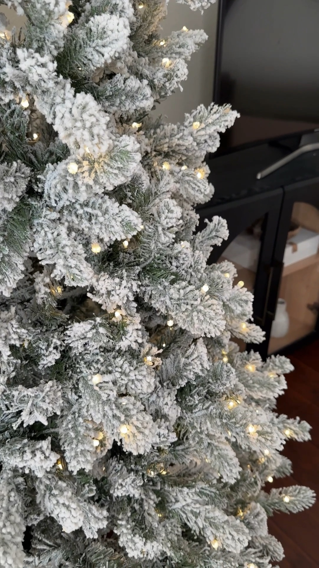 This King Flock King of Christmas tree is gorgeous! 

8 light options, remote and gloves for fluffing included  

#LTKSeasonal #LTKHoliday #LTKHome