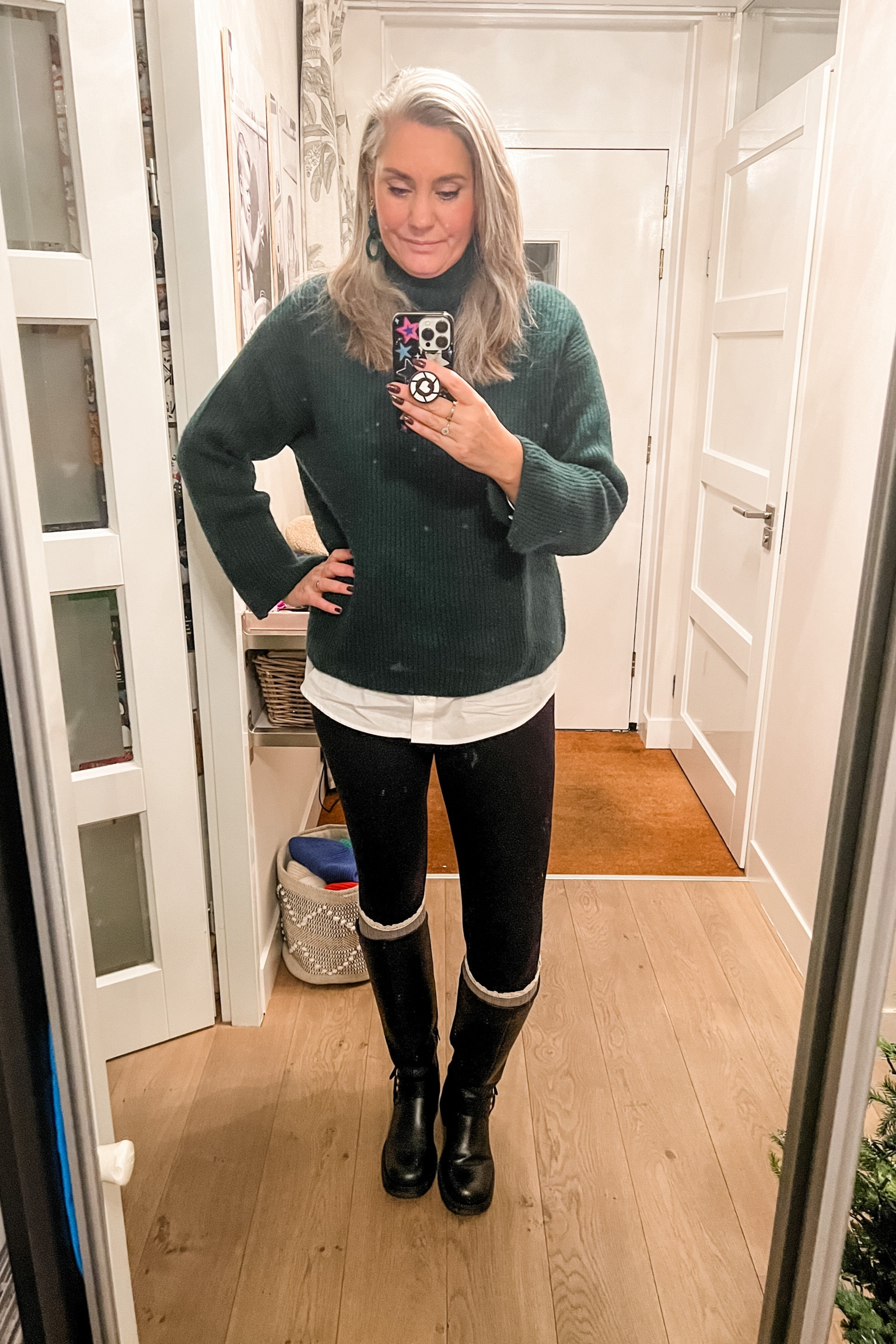 Ootd - Monday. Back to work wearing a wool green sweater over a white buttondown shirt paired with thermal leggings (fleece lined), knee socks (old) and high biker boots (van haren)



#LTKover40 #LTKeurope #LTKstyletip