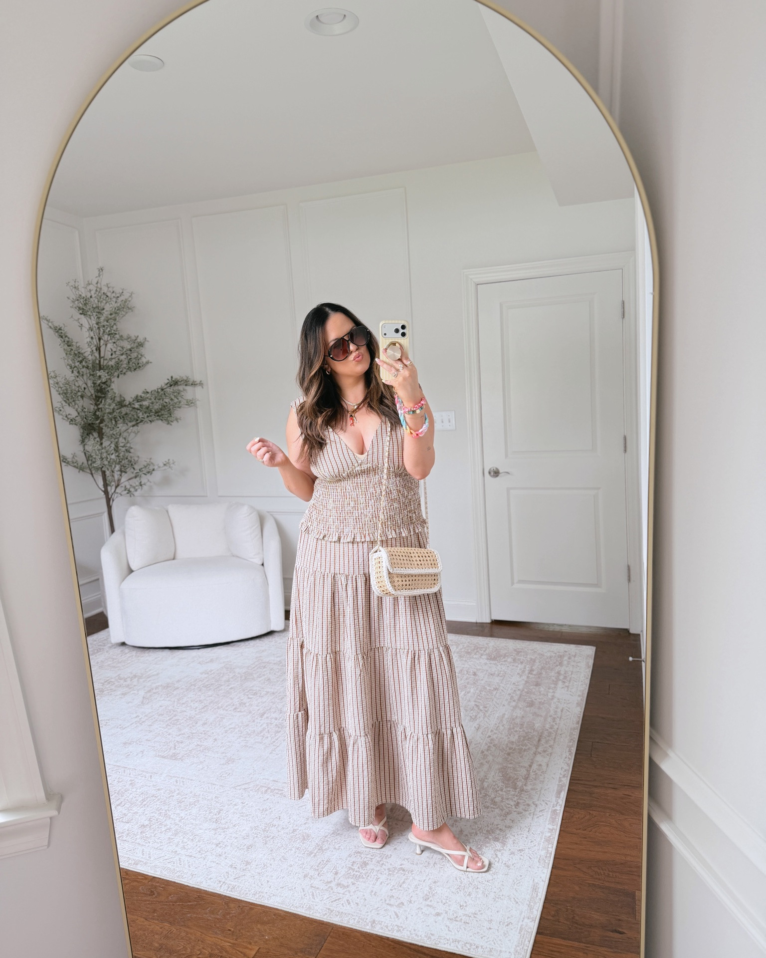 Wearing a large in this gorgeous two piece set..

#LTKootd #LTKmomlife #LTKMidsize