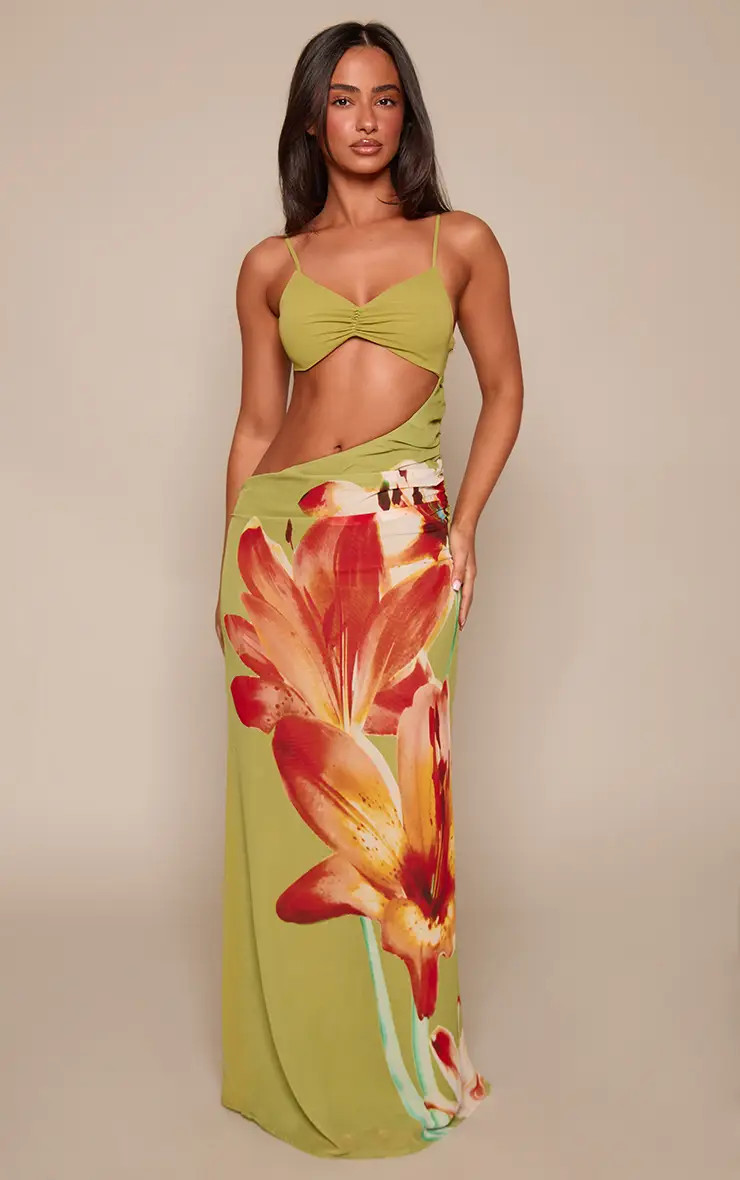 Petite Multi Printed Ruched Tie Side Chiffon Flowy Maxi Dress | PrettyLittleThing US