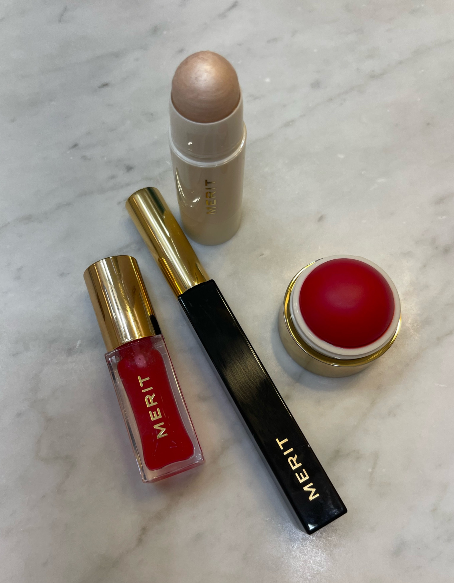 I love this clean beauty brand that is growing like crazy because of social media! Merit has great products that perform while also being clean and safe.  
Bravo Merit! 💄💋

#LTKBeauty