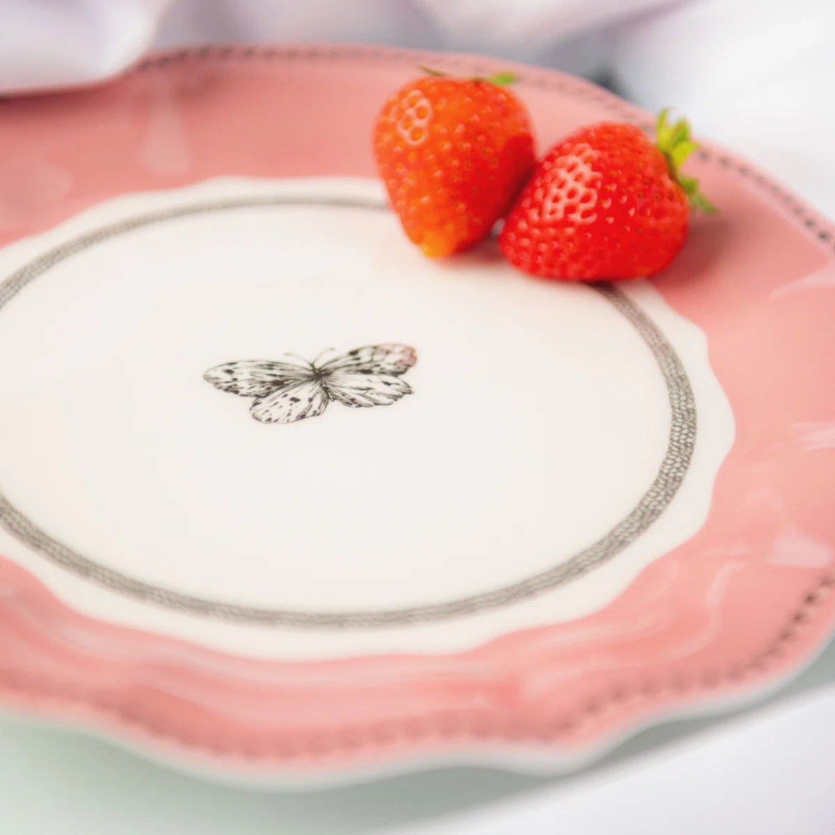 MELAMINE SALAD PLATES S/4 BEE (S25) (Set of 4) | Wayfair North America