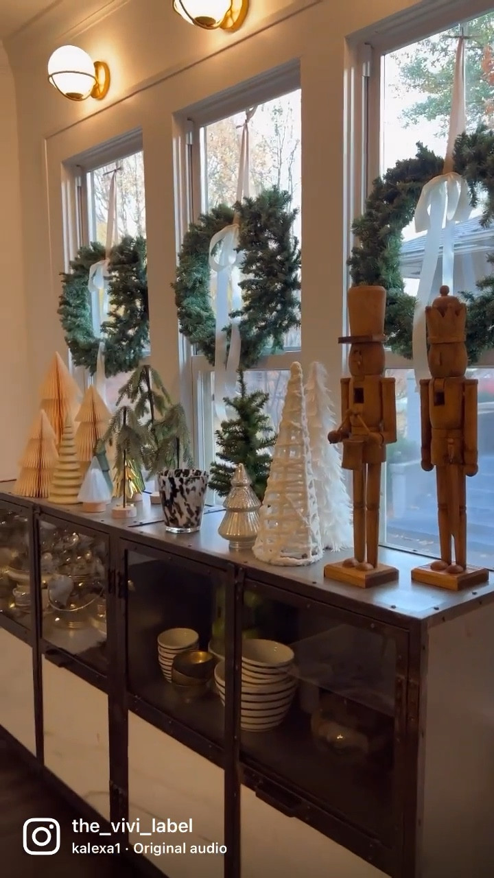 #trending #ontrend #sale #giftguide #holidaydress #christmas #thanksgivingoutfit #holidayoutfit #potterybarn #cb2 #crateandbarrel #restorationhardware#amazonhome #amazonfinds #westelm #christmas #christmastree #christmastreebag #storage #organization 

#LTKHoliday #LTKSeasonal #LTKhome