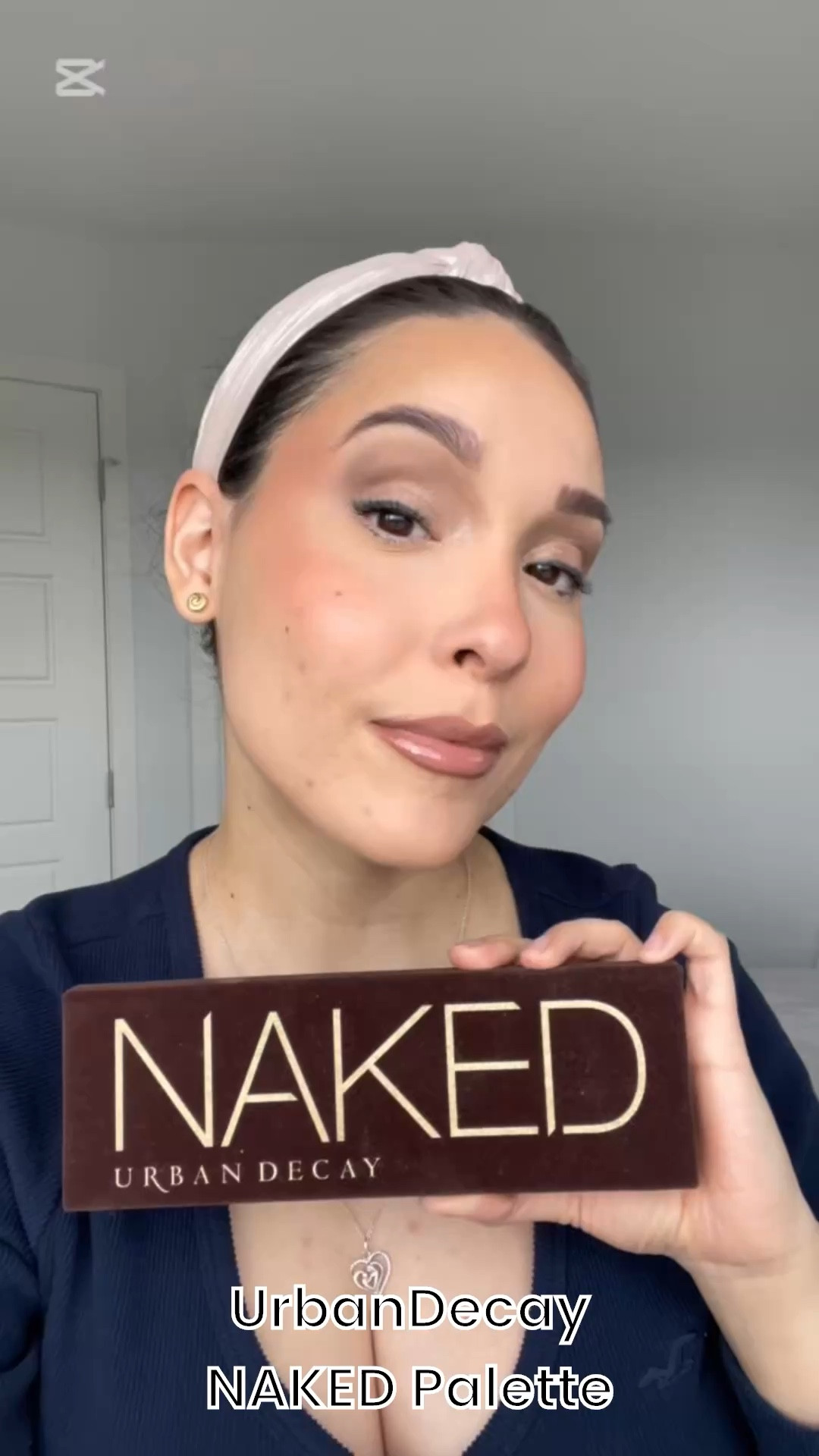 ✨🤎 Eye Makeup Look with @urbandecaycosmetics 🤎✨ 
•
•
🤎 Hy-Glam Concealer in N4 by @natashadenona #natashadenona #concealer
🤎 F4 Dual-Ended Foundation and Face Brush by @makeupbymario #foundationbrush #makeupbymario 
🤎 Naked Eyeshadow Palette by #urbandecaycosmetics 
🤎 Permagel Ultra Glide Eye Pencil in Xtreme Balck by @patmcgrathreal #pmglablove #patmcgrathreal #eyeliner 
🤎 N12 Ultimate Smudger by @makeupbynikkilarose & @thebkbeauty #smudgerbrush 

#LTKspring #LTKcanada #LTKbeauty