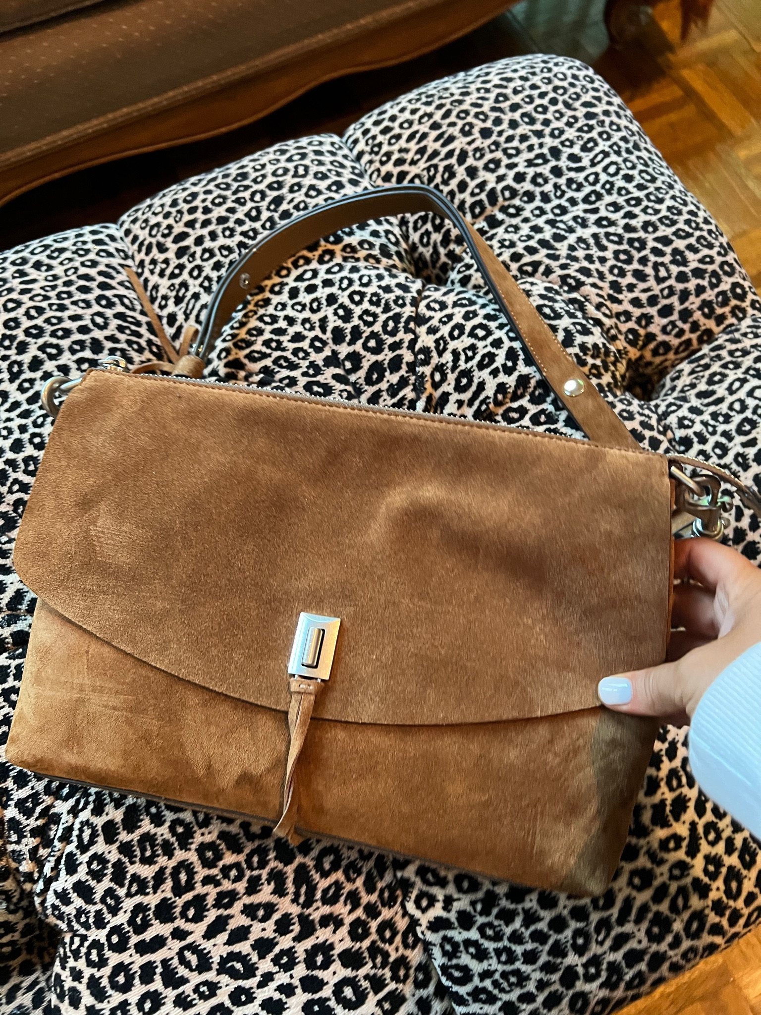 This suede bag will be a Fall staple in my closet! 

#LTKsalealert