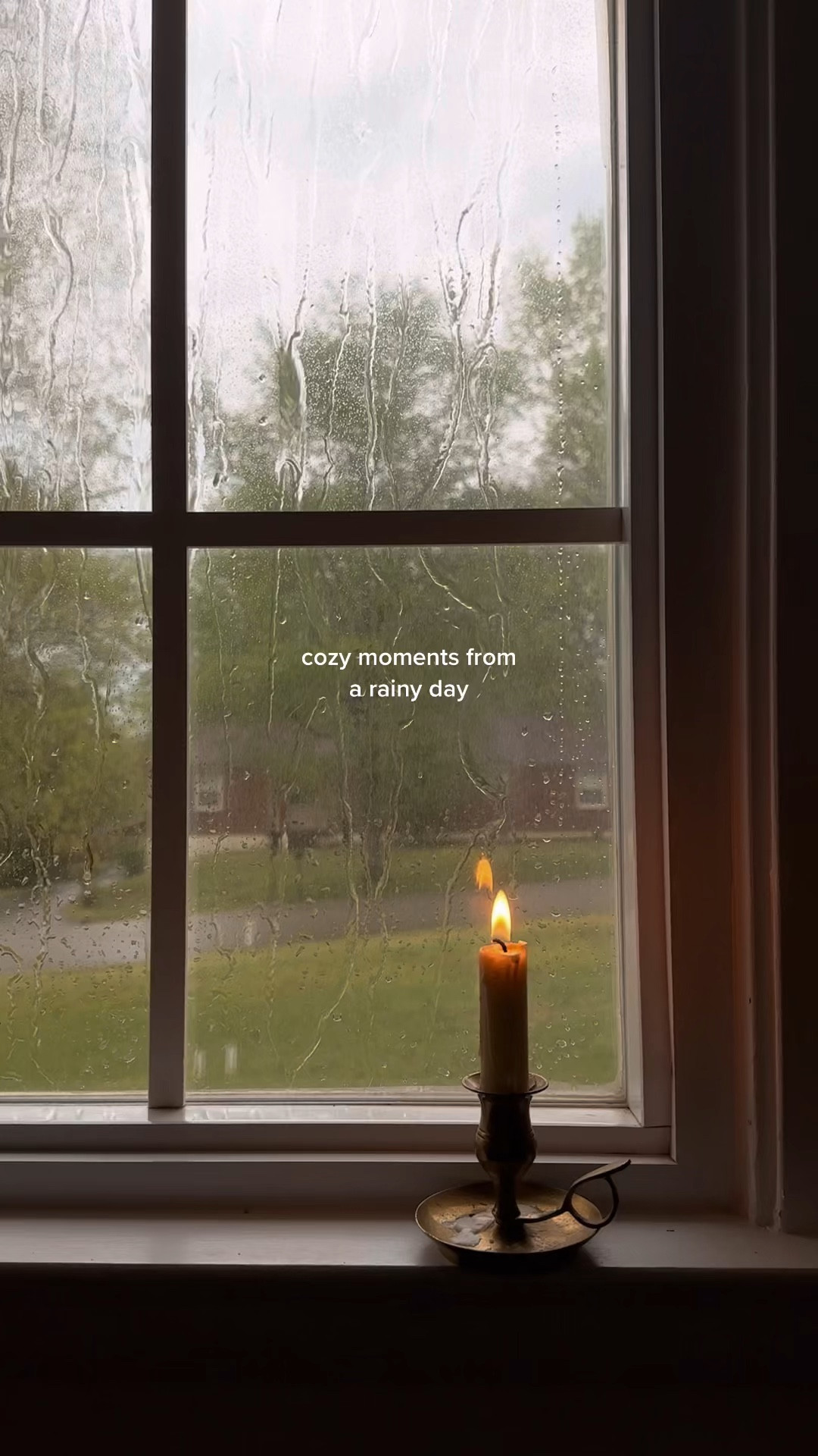 Details from my last TikTok ⚡️

#homedecor #parisianaesthetic #darkacademia #darkacademiaaesthetic #livingroom #livingroomdecor #sectional #cozy #interiordesign

#LTKhome #LTKFind #LTKunder50