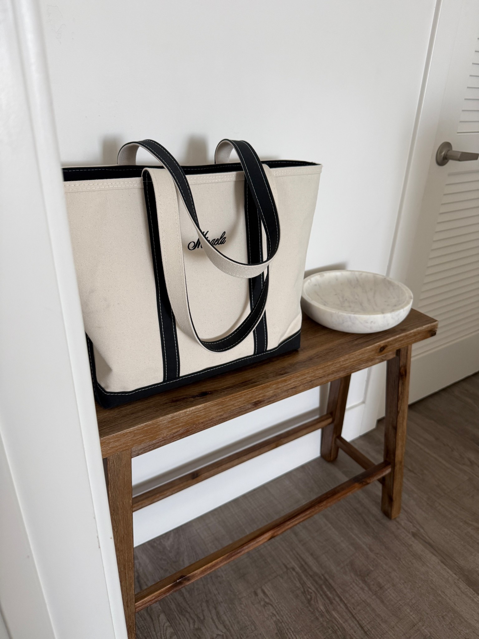 Most affordable little bench!

#LTKSaleAlert #LTKHome