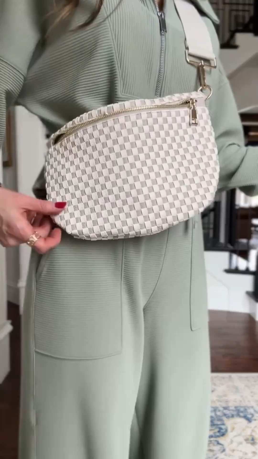 So many of you grabbed this @amazon bag! Now here is a way to dress it up! 

Plus grab my @spanx set 20% off through Sunday! 

#LTKSaleAlert