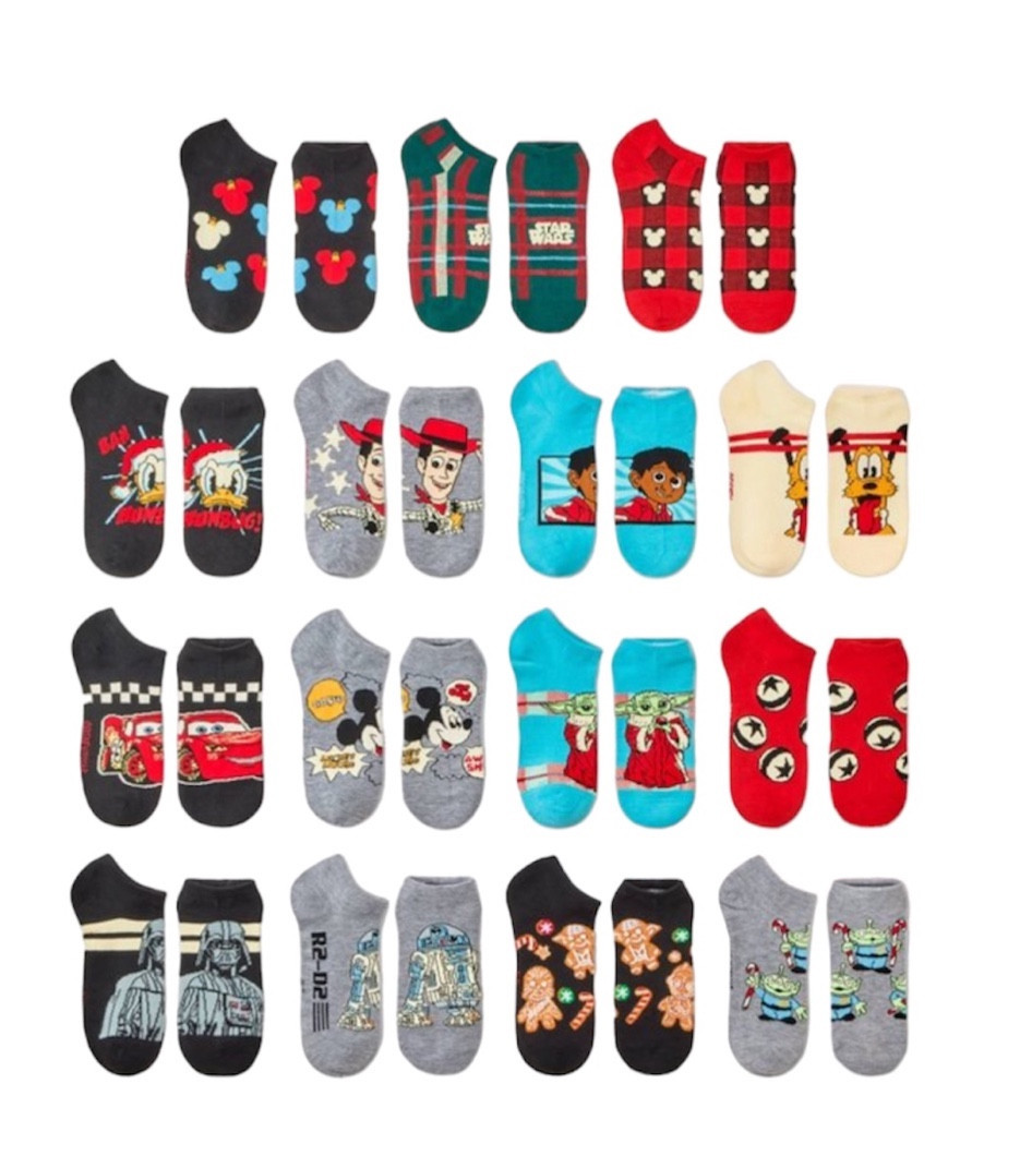 Boy’s Disney Holiday Advent Socks. 40% off!

#target #targetfinds #targetdeals #targetclearance

#LTKGiftGuide #LTKHoliday #LTKSeasonal